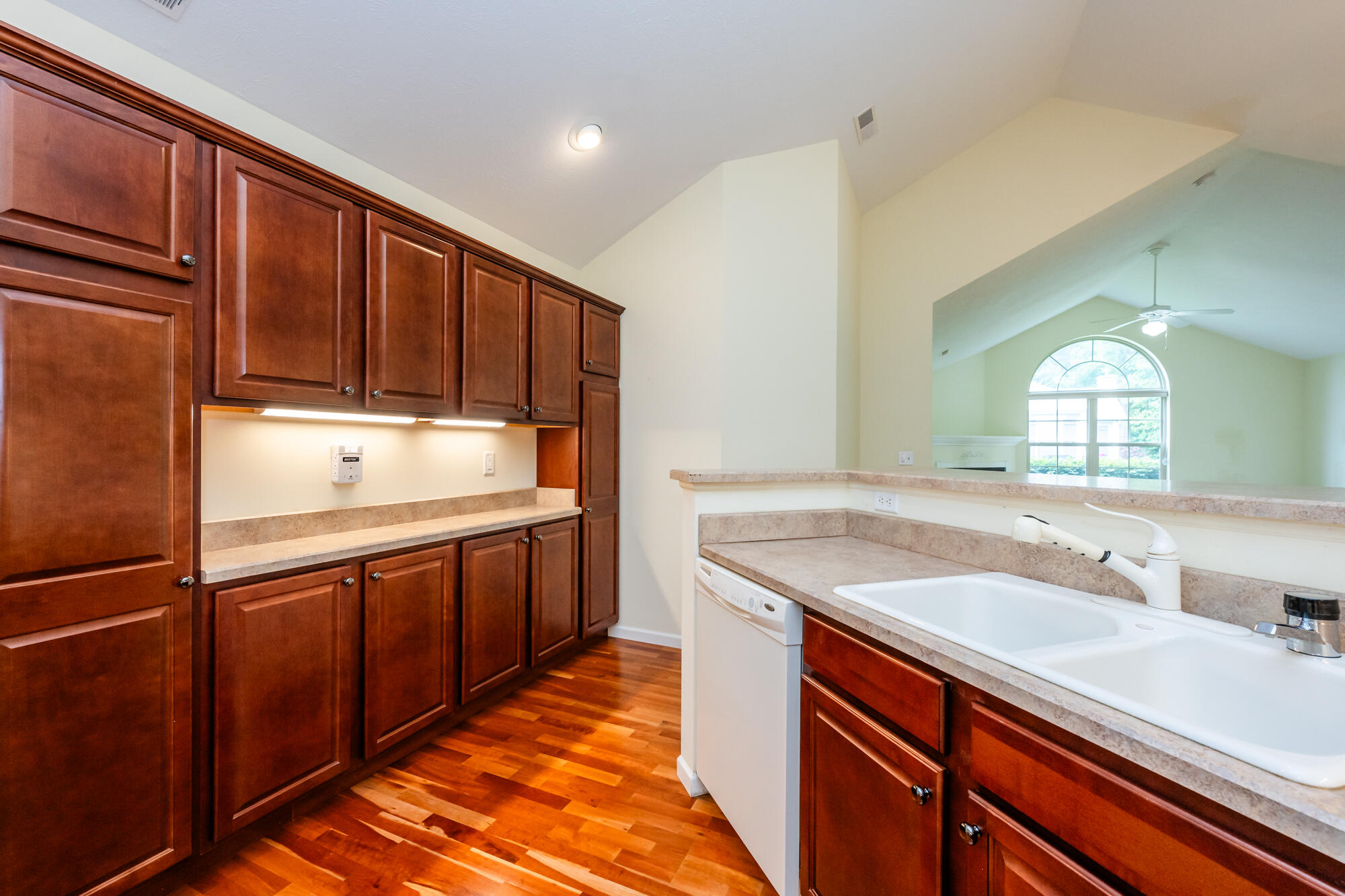 2898 Villa Lane Benton Harbor MI 49022