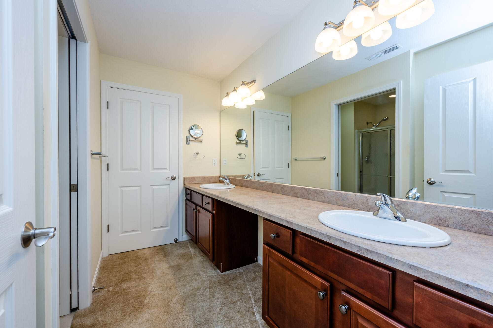 2898 Villa Lane Benton Harbor MI 49022