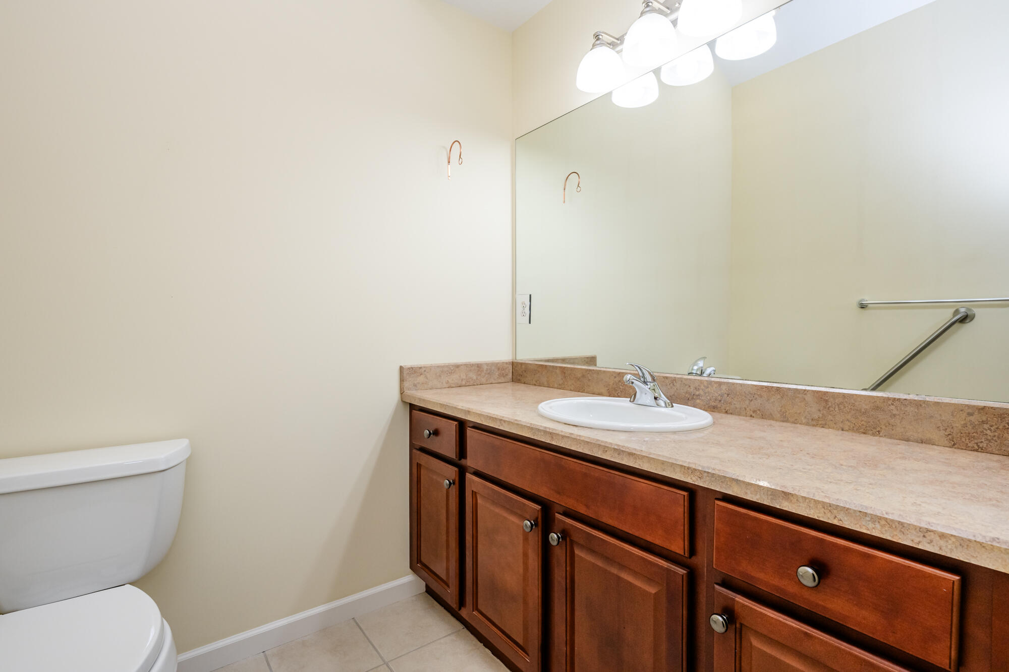 2898 Villa Lane Benton Harbor MI 49022