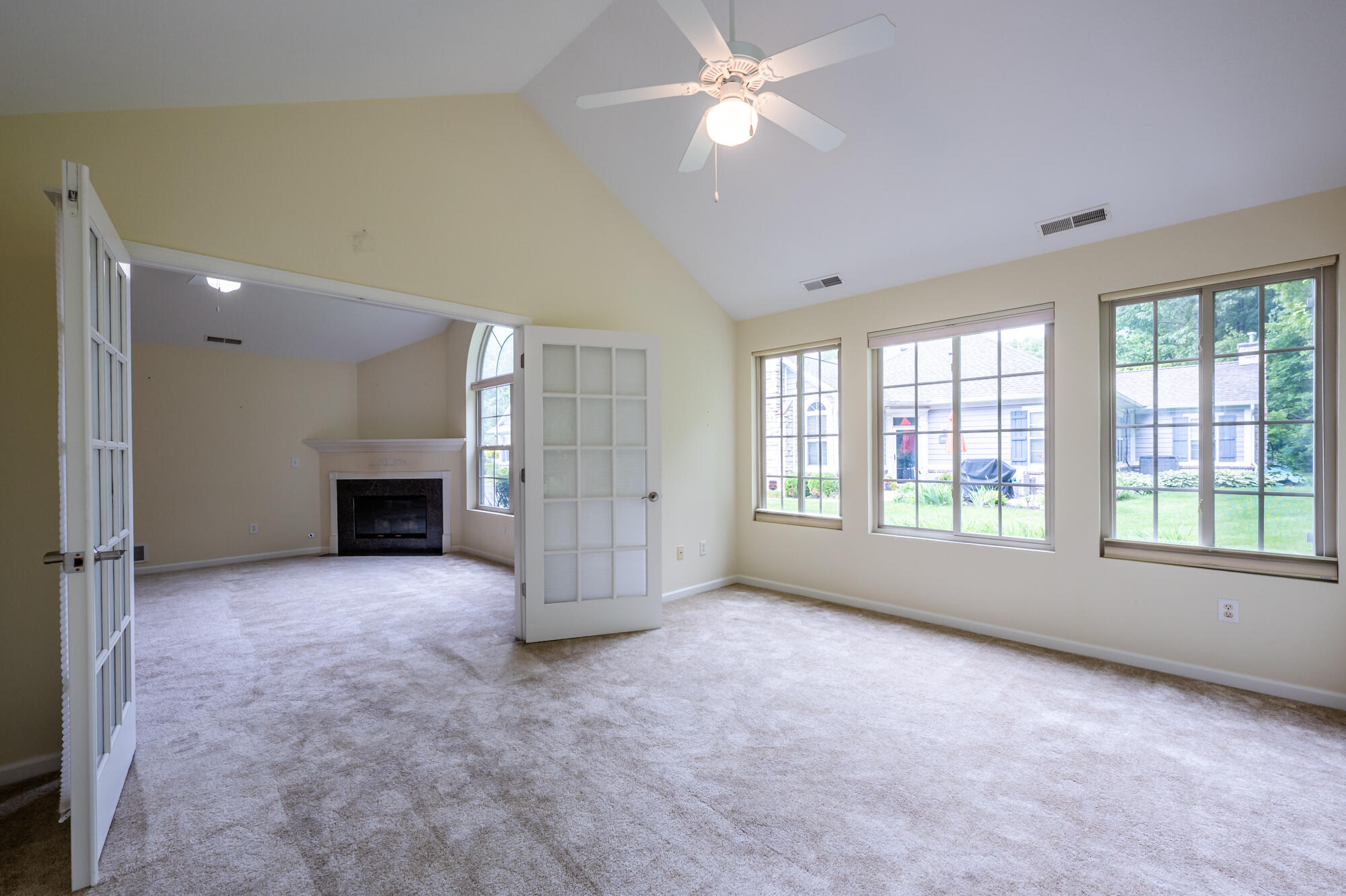 2898 Villa Lane Benton Harbor MI 49022