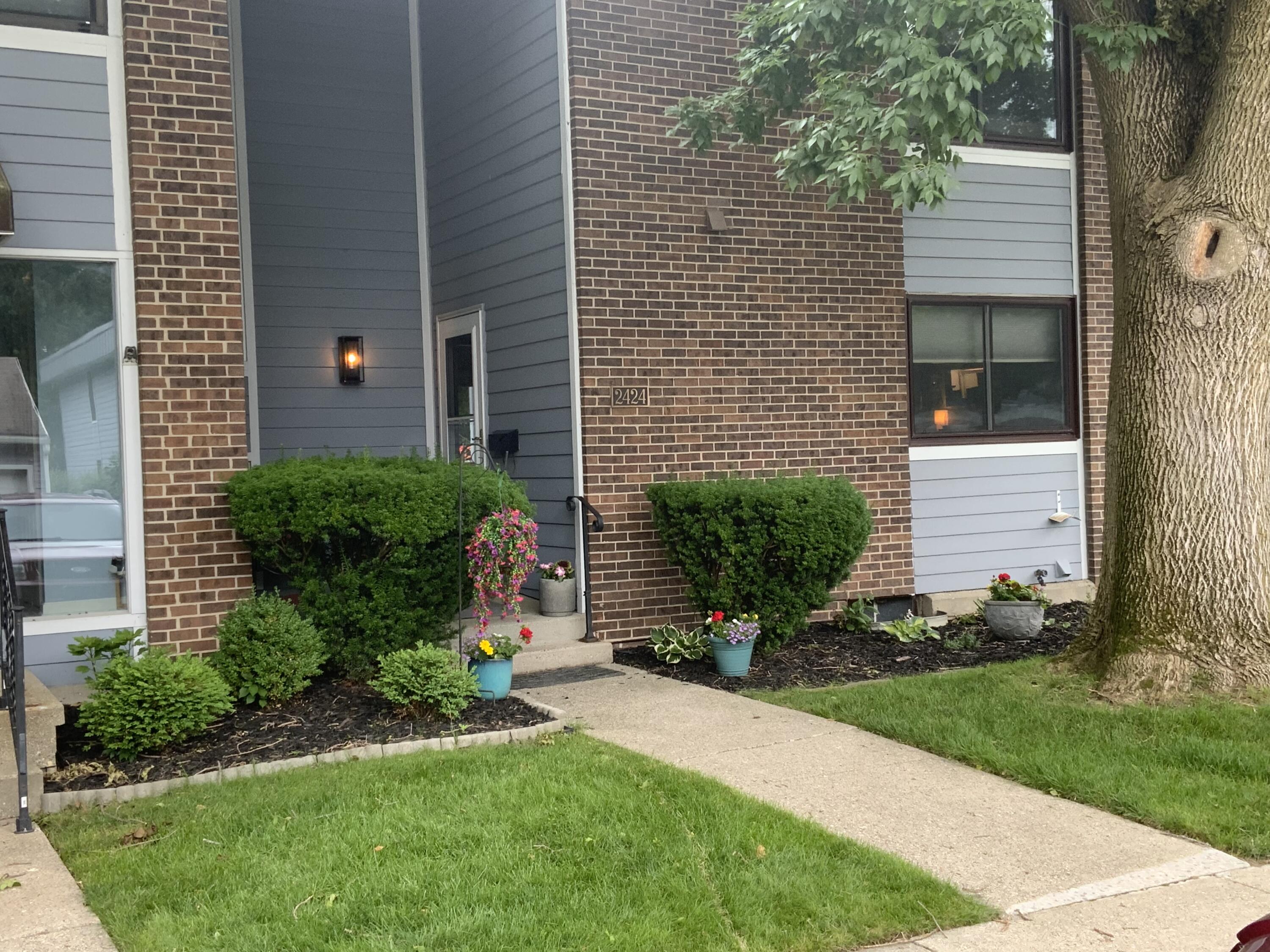 2424 E Collier Avenue SE Grand Rapids MI 49546