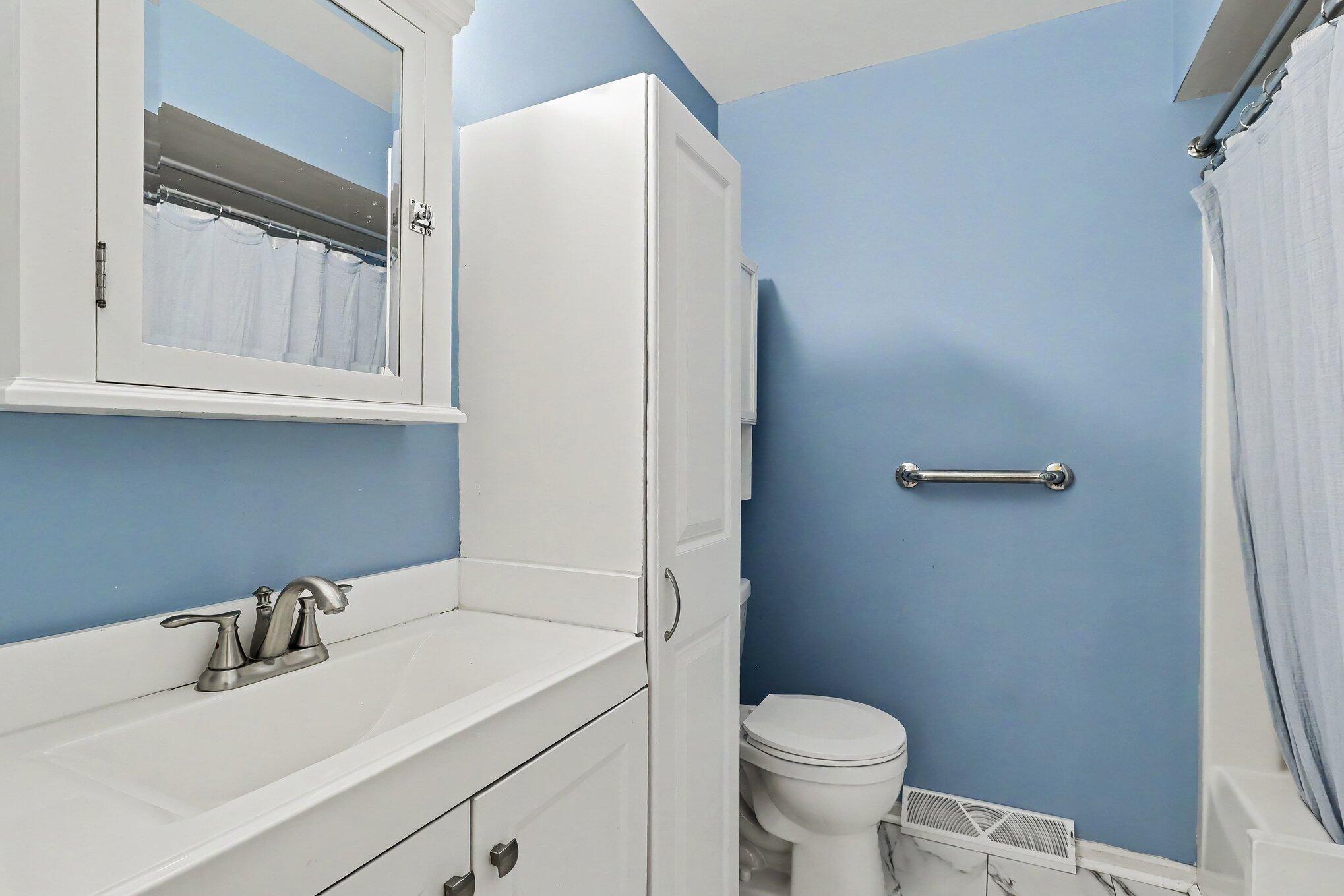 5851 Leisure South Drive SE Grand Rapids MI 49548