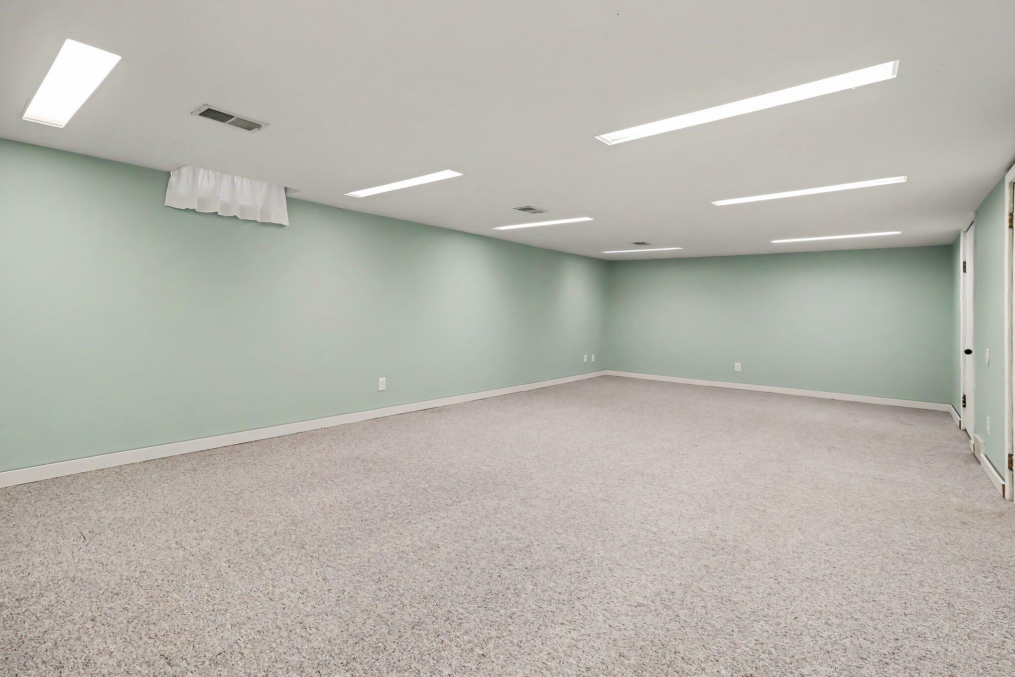 5851 Leisure South Drive SE Grand Rapids MI 49548