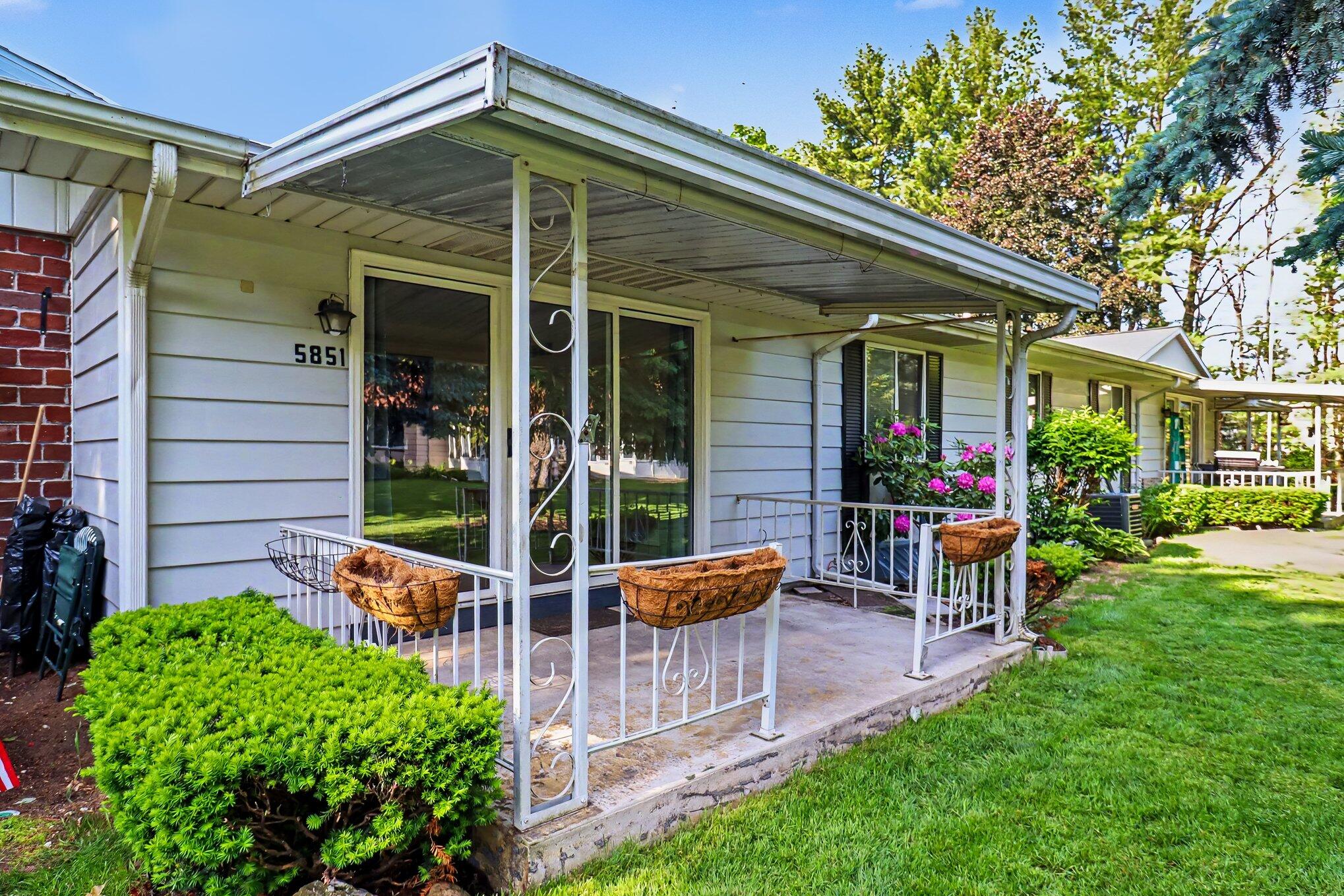 5851 Leisure South Drive SE Grand Rapids MI 49548