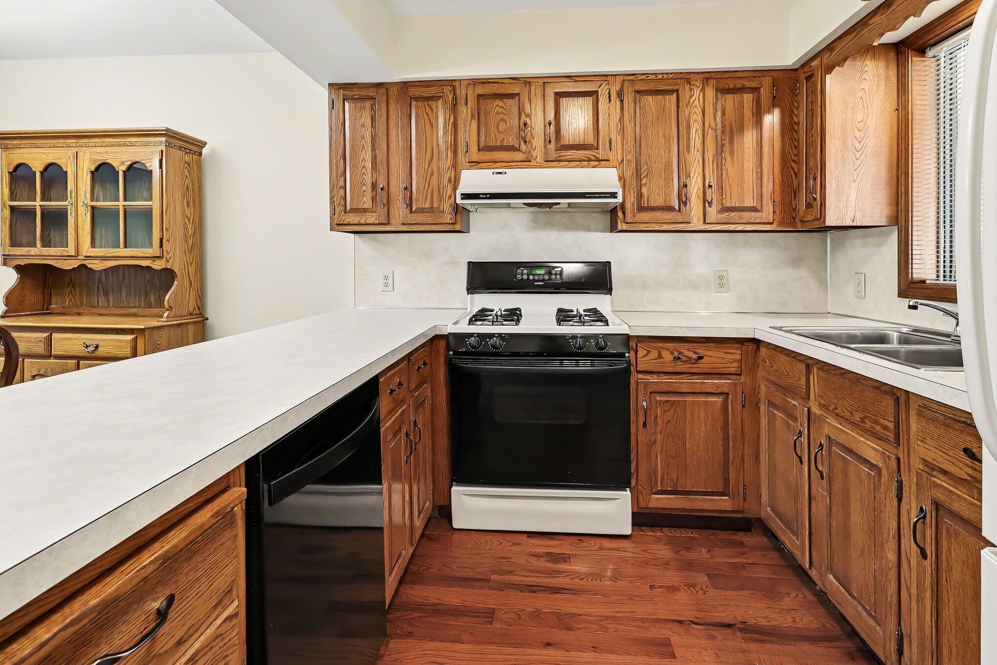 5851 Leisure South Drive SE Grand Rapids MI 49548