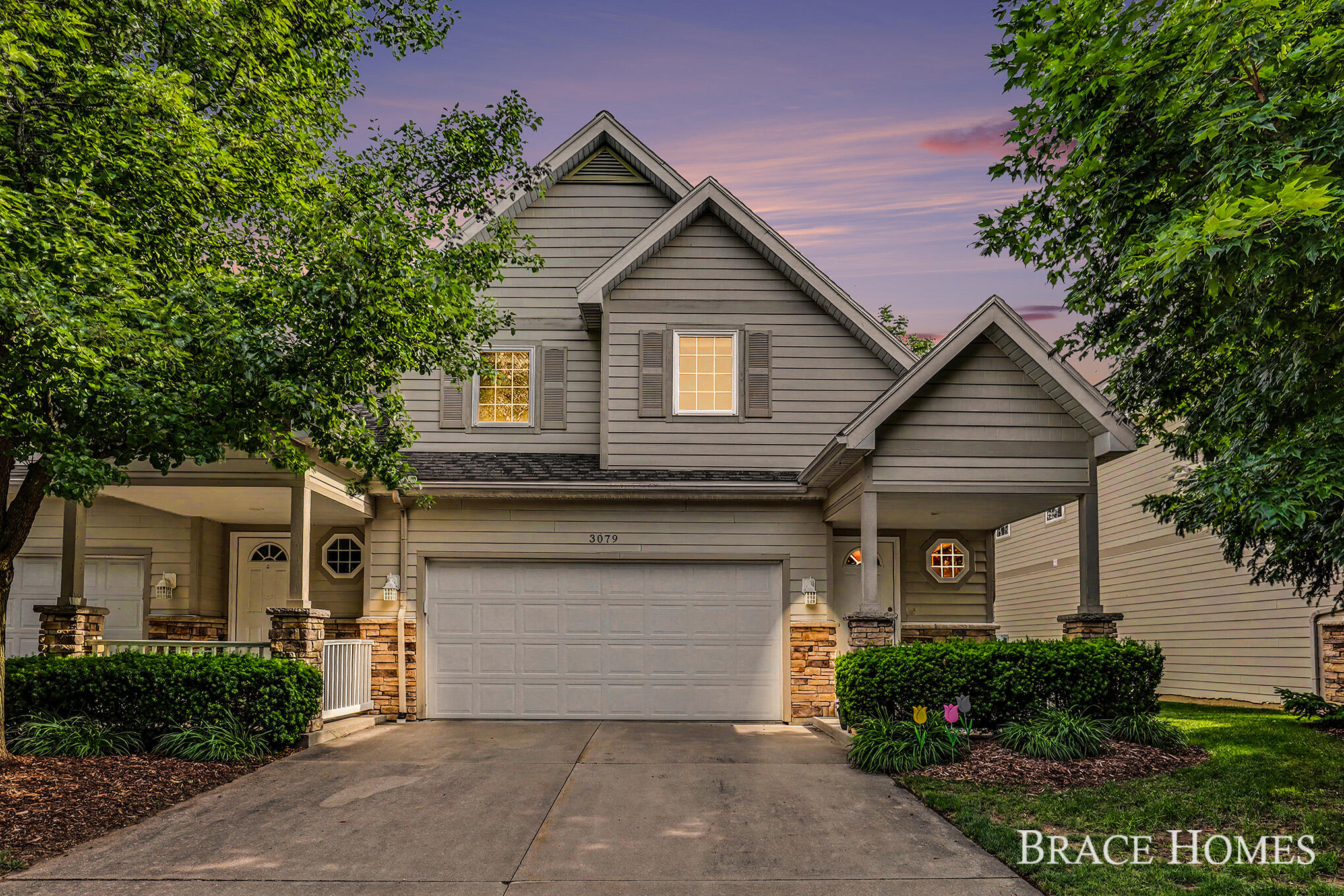 3079 Ledgestone Place NE Grand Rapids MI 49525