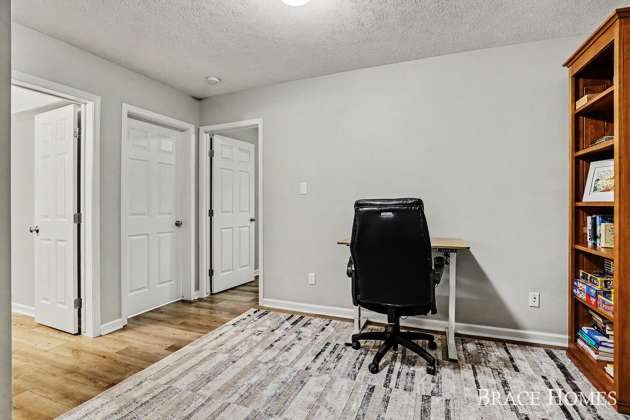 3079 Ledgestone Place NE Grand Rapids MI 49525