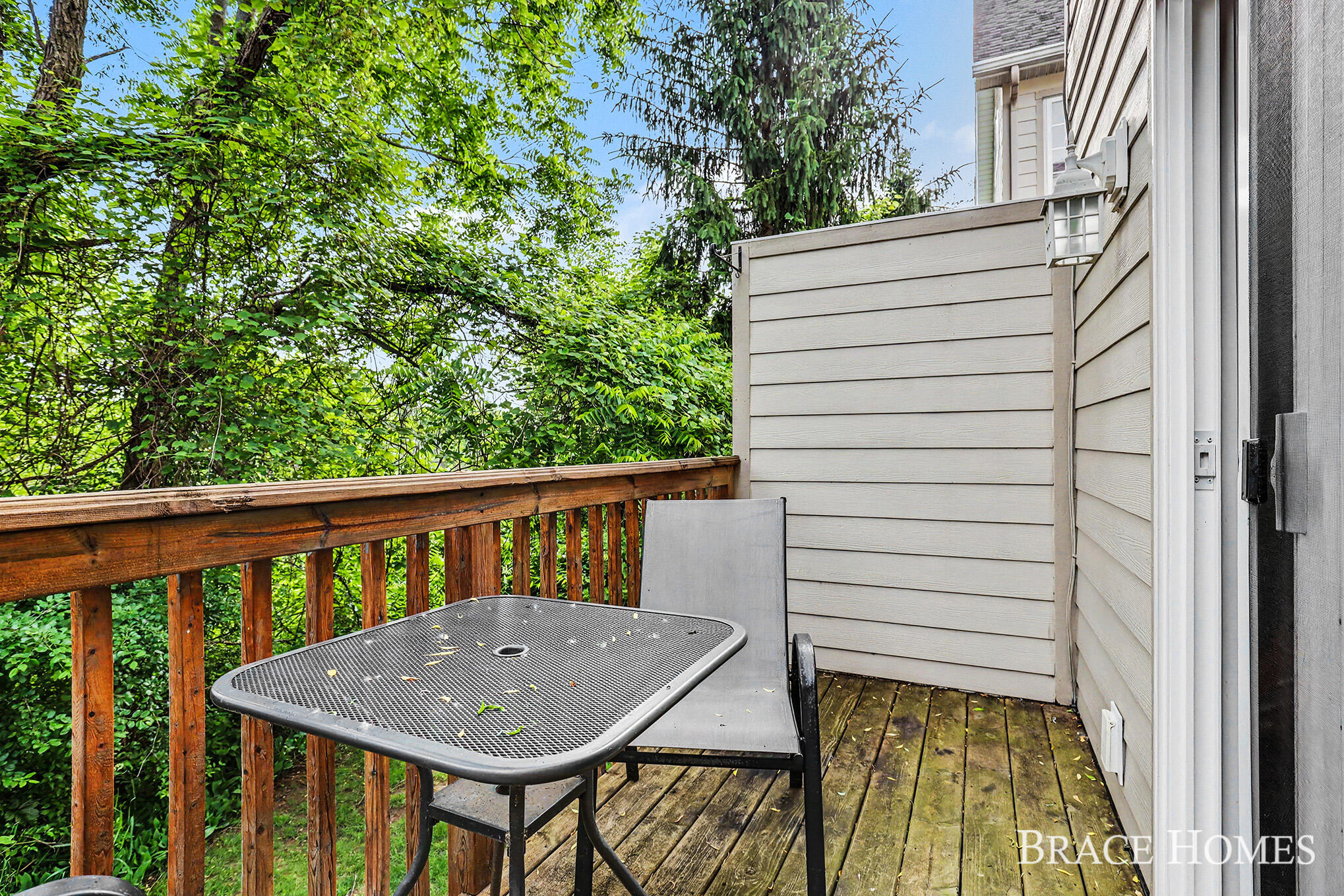 3079 Ledgestone Place NE Grand Rapids MI 49525