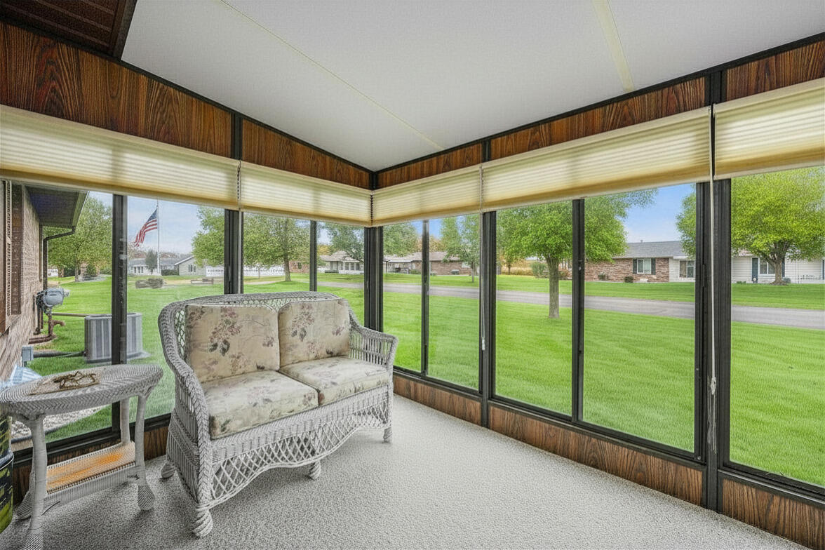 4886 Weston Avenue Kalamazoo MI 49006