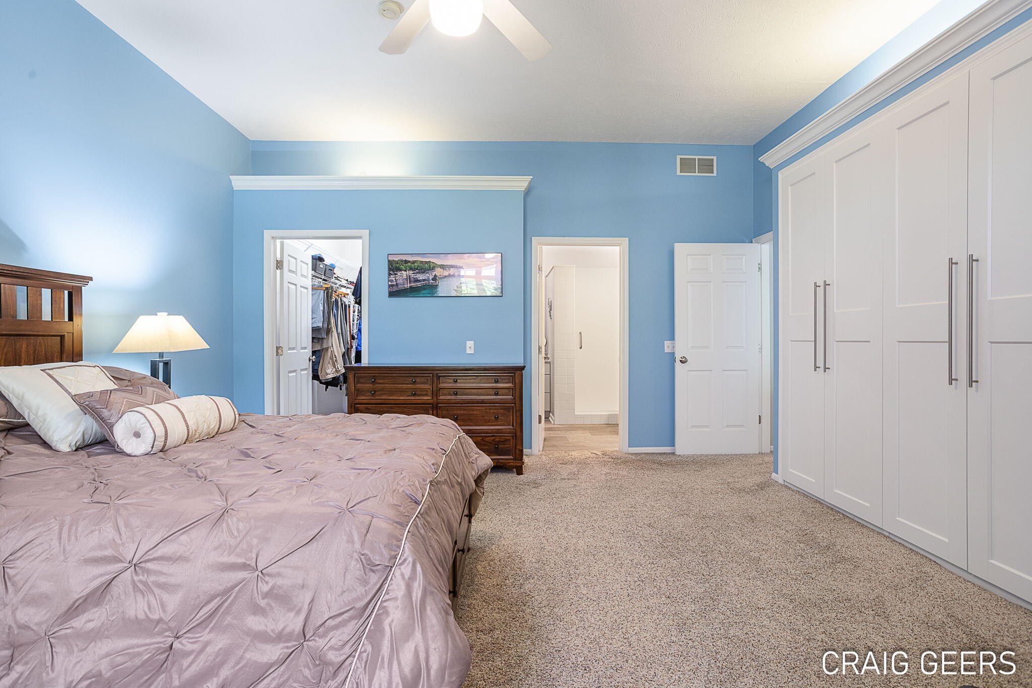 2521 Forest Bluff Drive SE Grand Rapids MI 49546