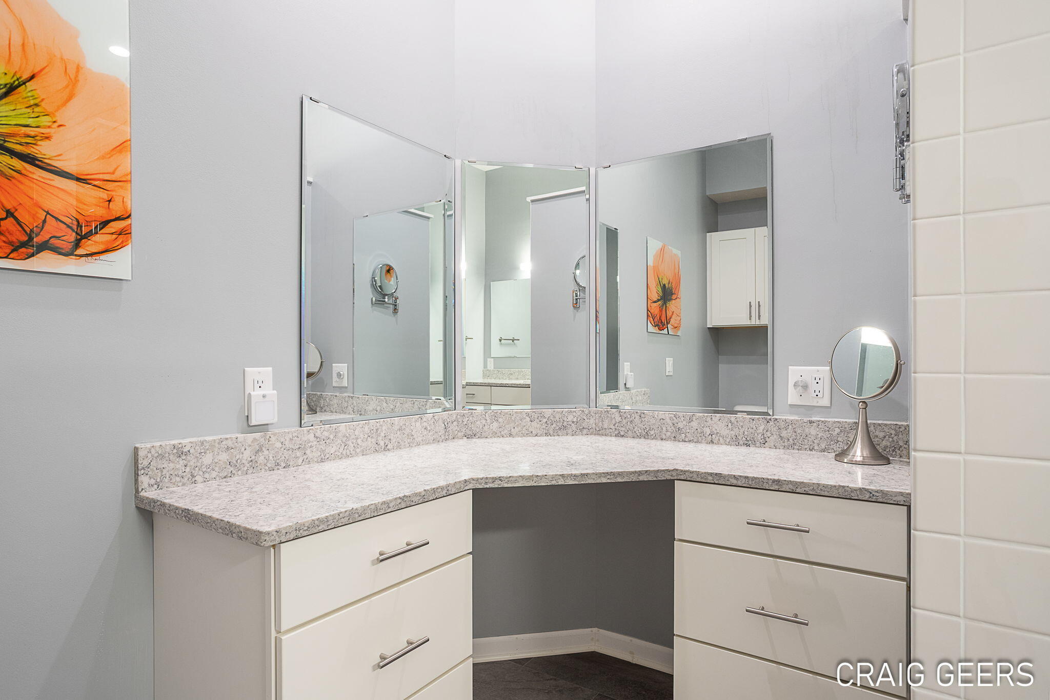 2521 Forest Bluff Drive SE Grand Rapids MI 49546