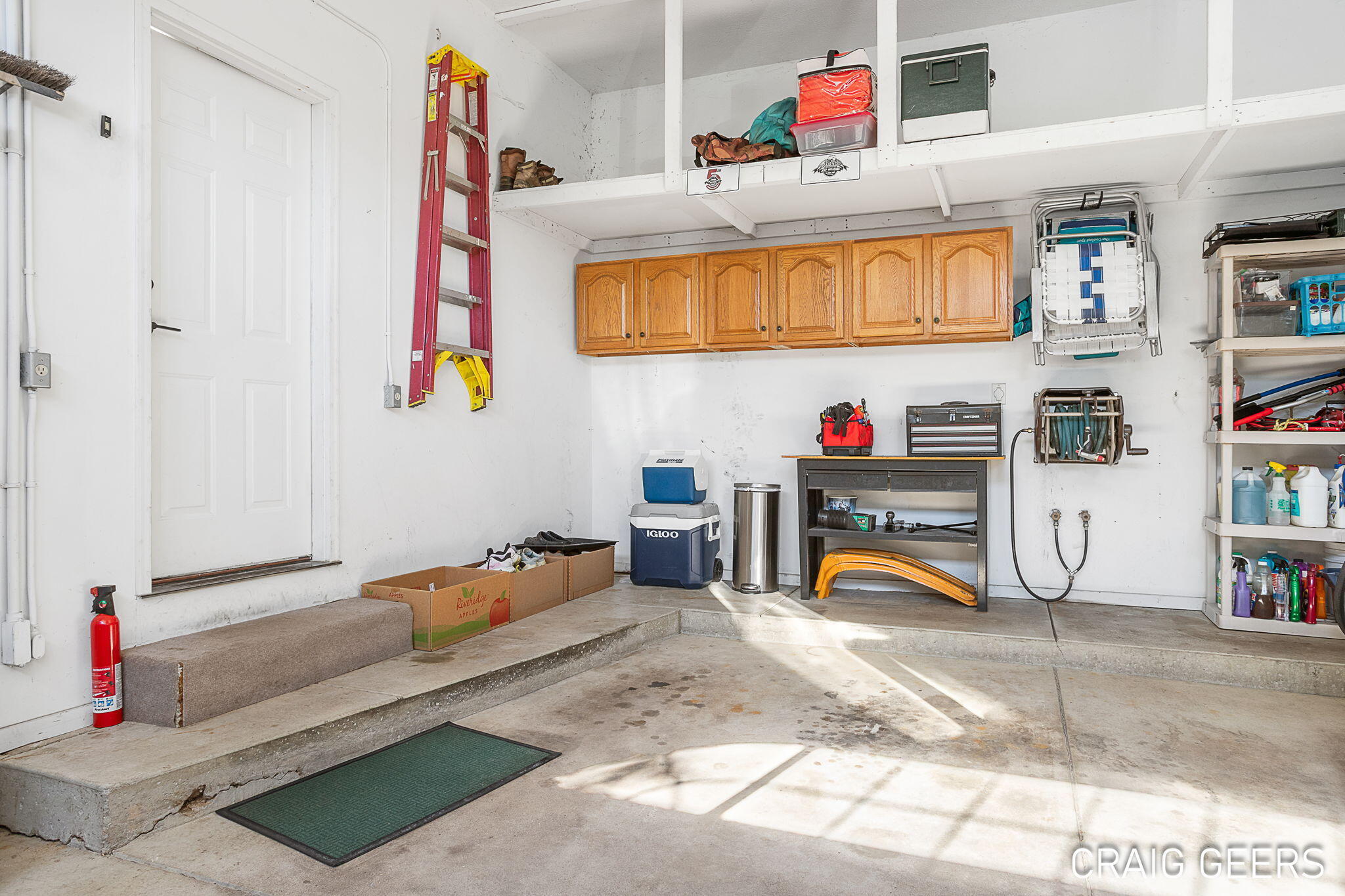 2521 Forest Bluff Drive SE Grand Rapids MI 49546