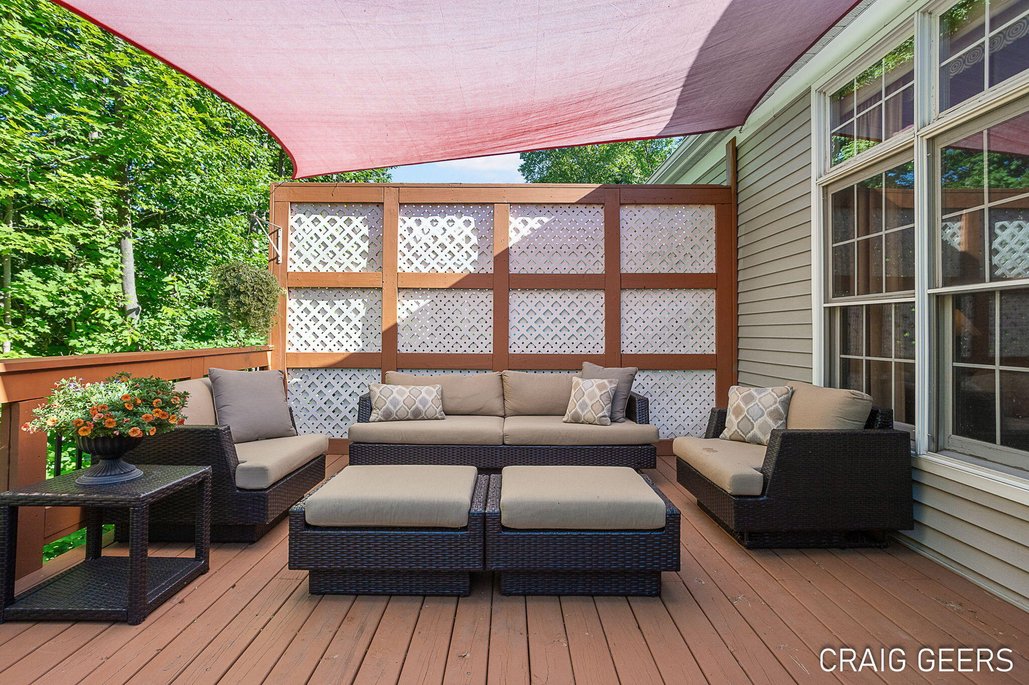 2521 Forest Bluff Drive SE Grand Rapids MI 49546