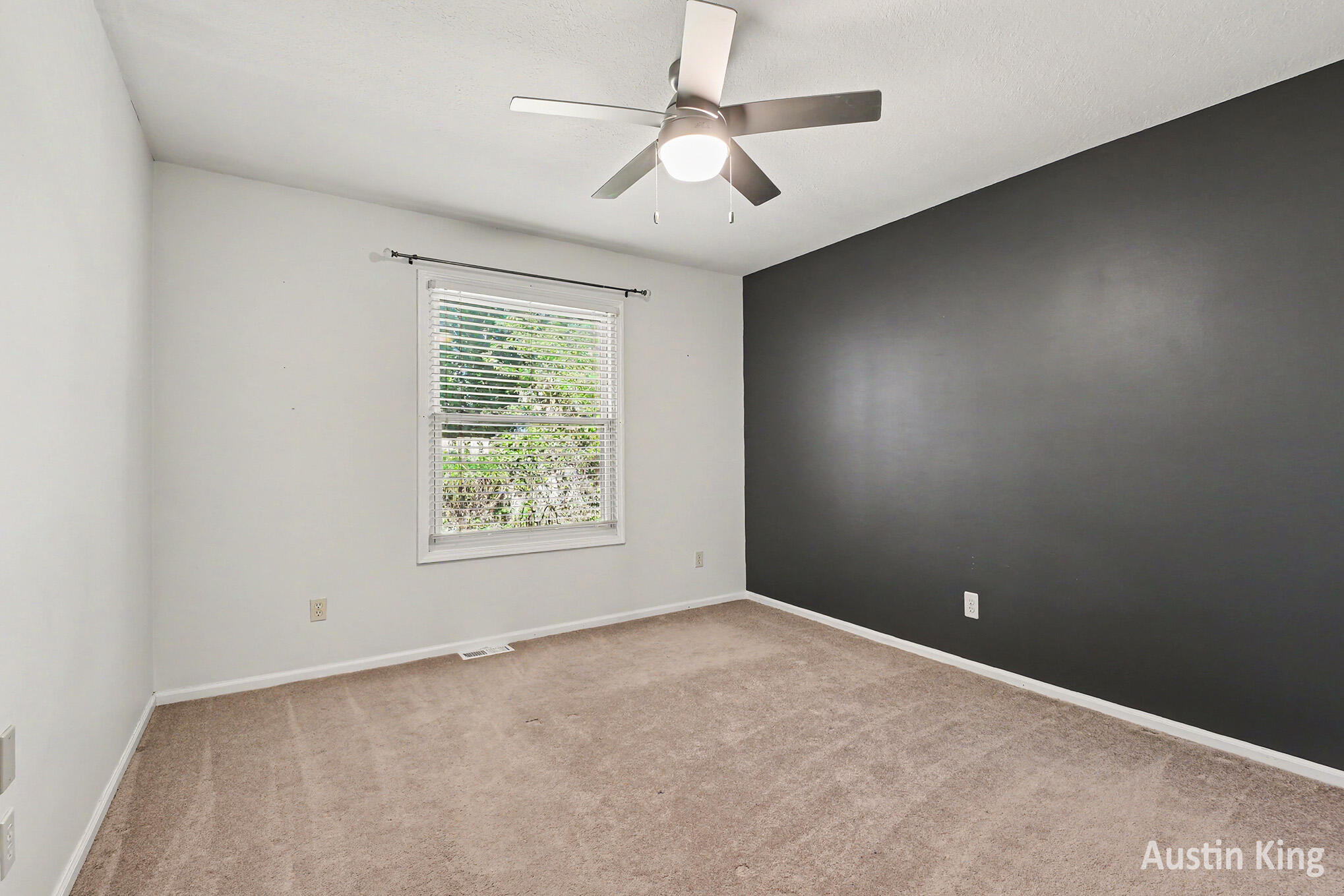 2643 Chatham Woods SE Grand Rapids MI 49546