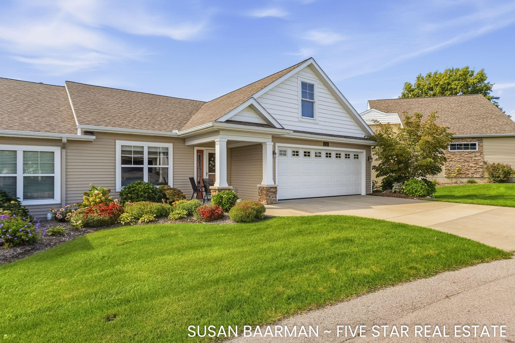 11552 S South Lake Drive Holland MI 49424
