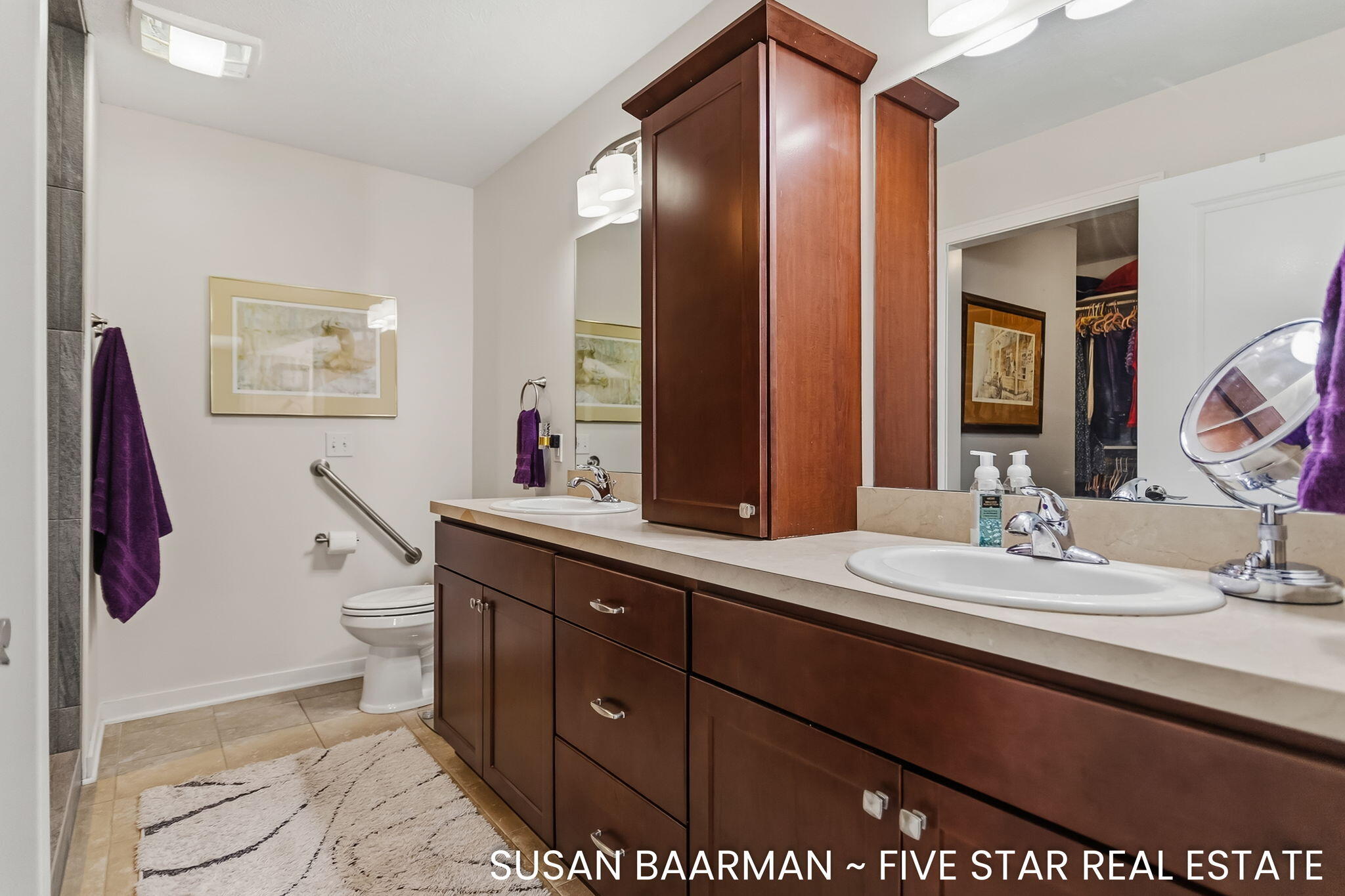 11552 S South Lake Drive Holland MI 49424