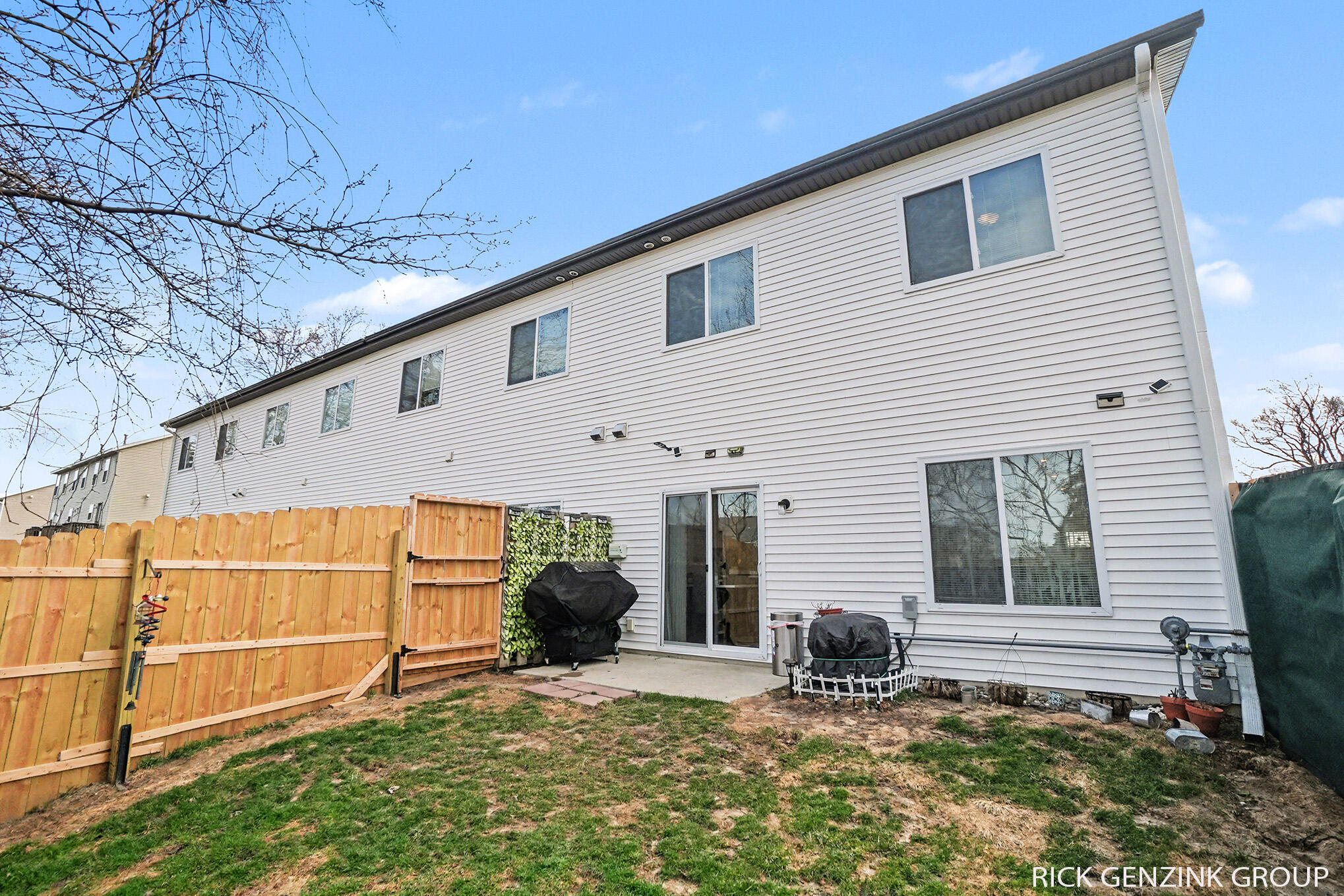392 Harbor Town Court Holland MI 49423