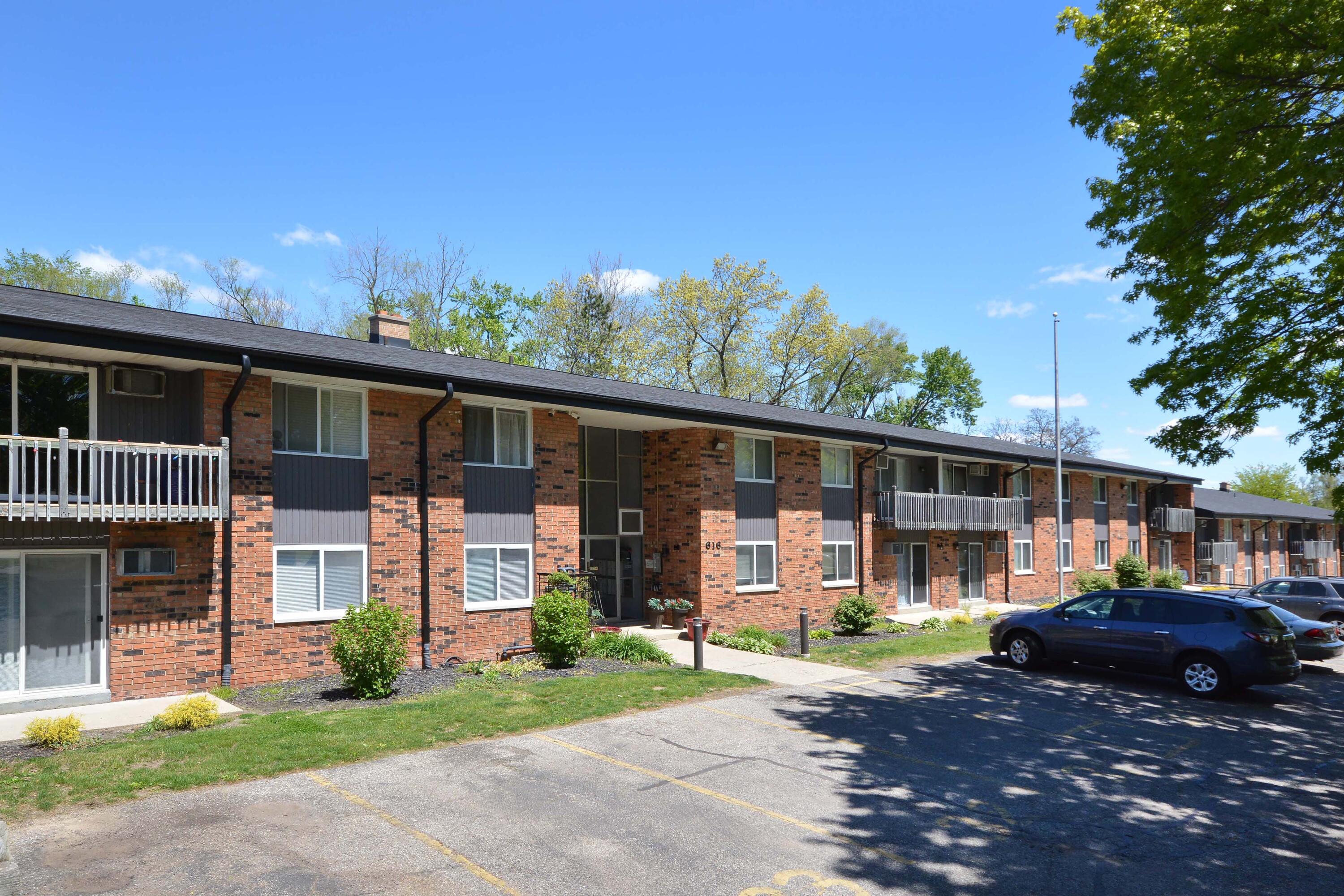 616 Lynn Avenue Kalamazoo MI 49008