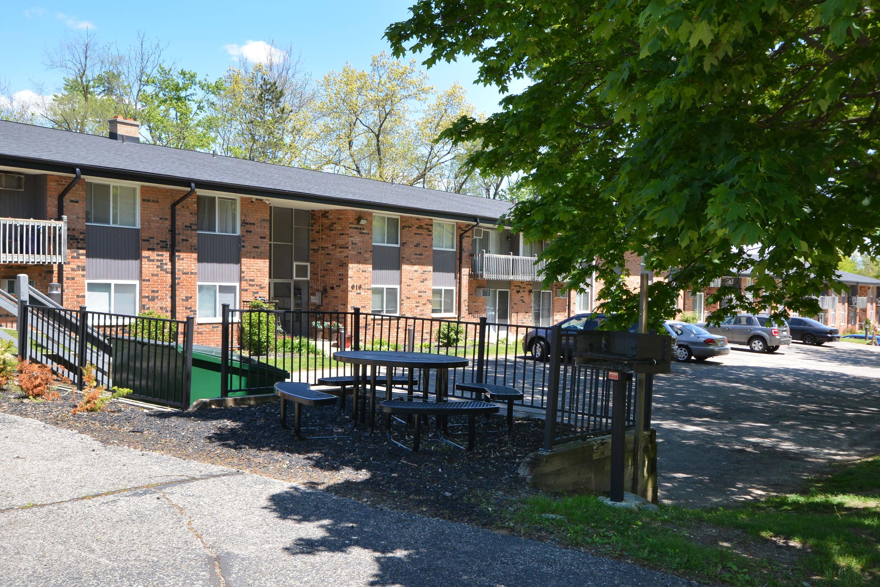 616 Lynn Avenue Kalamazoo MI 49008