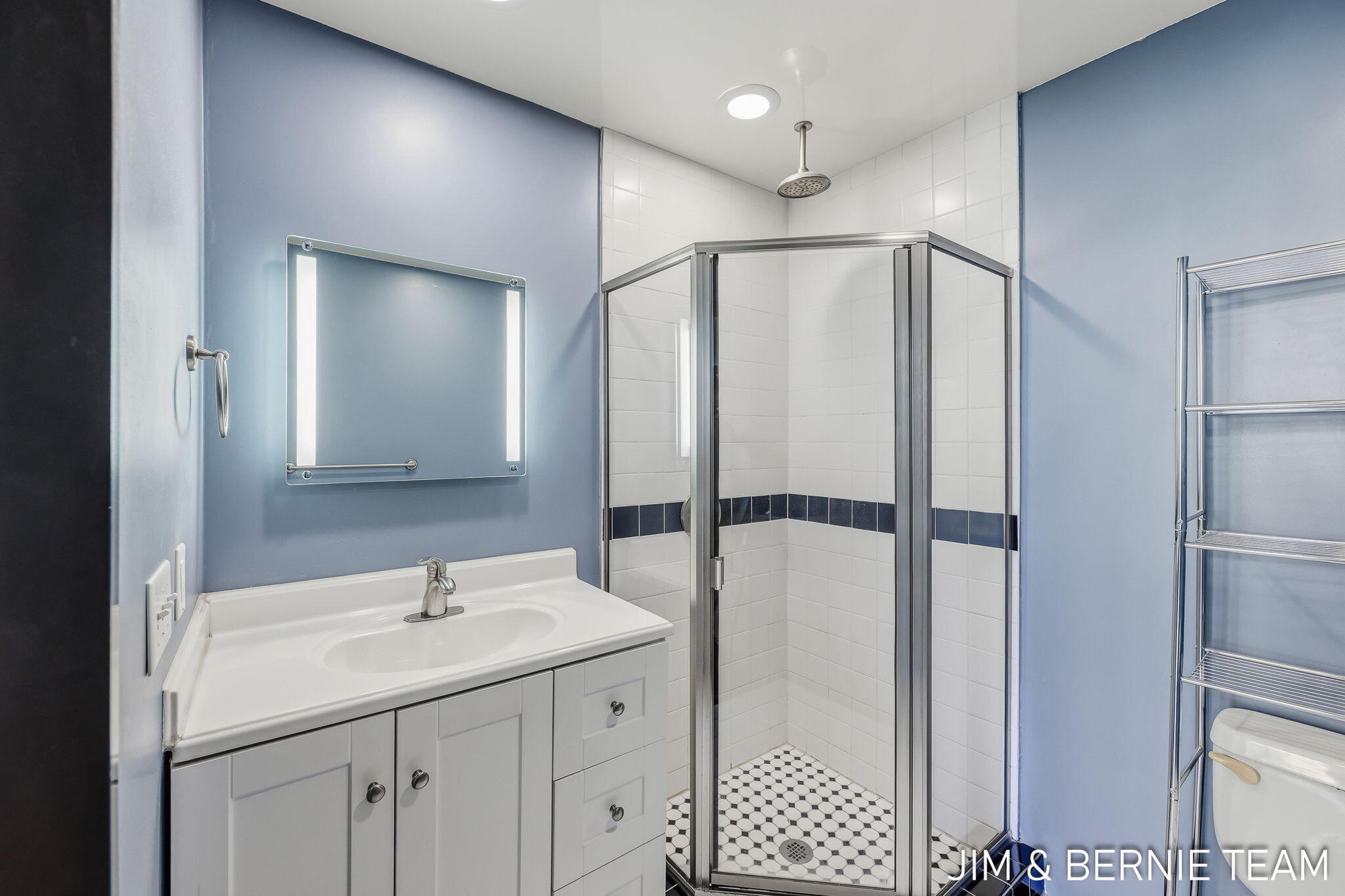 533 Columbia Avenue Holland MI 49423