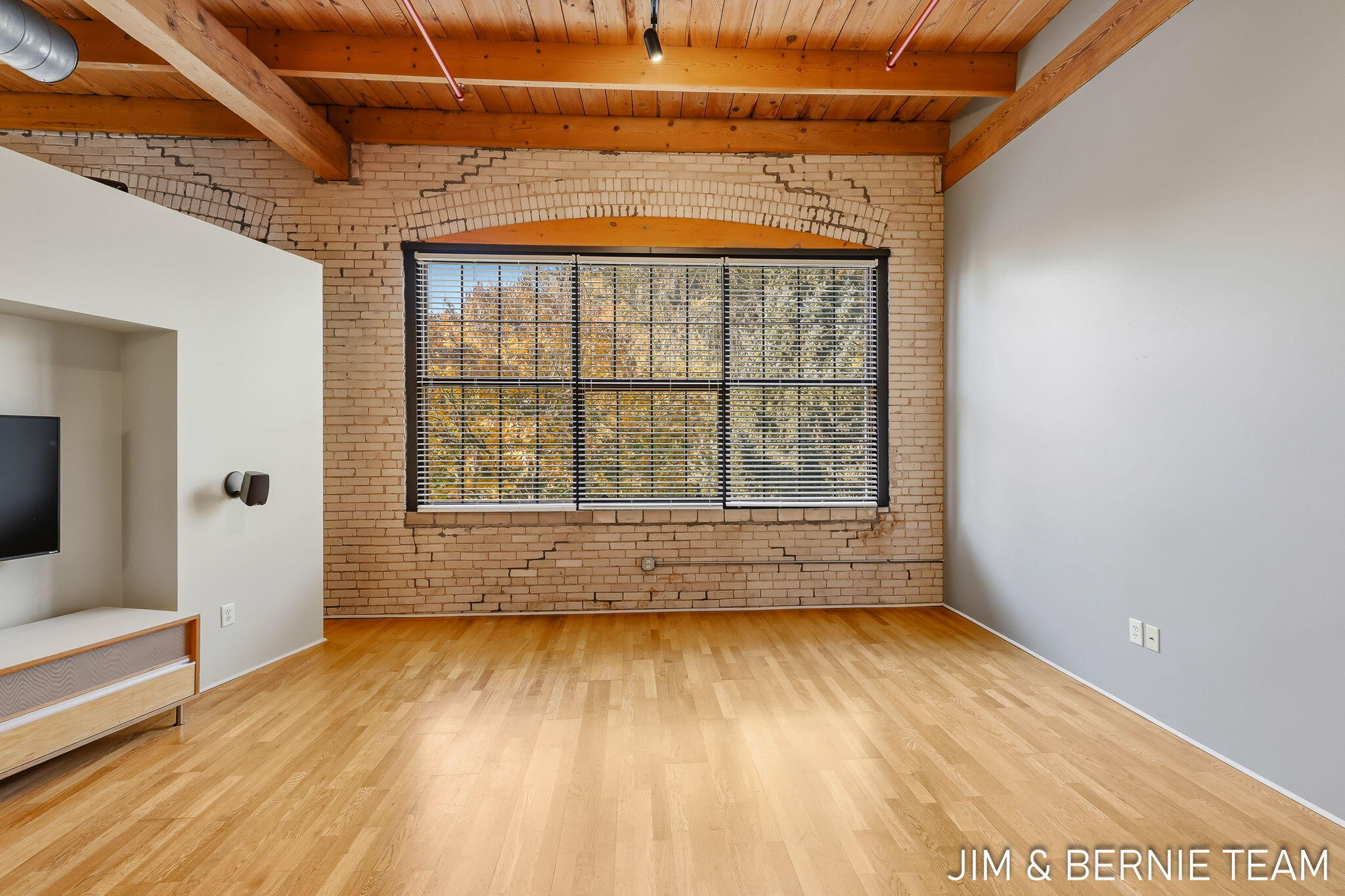 533 Columbia Avenue Holland MI 49423