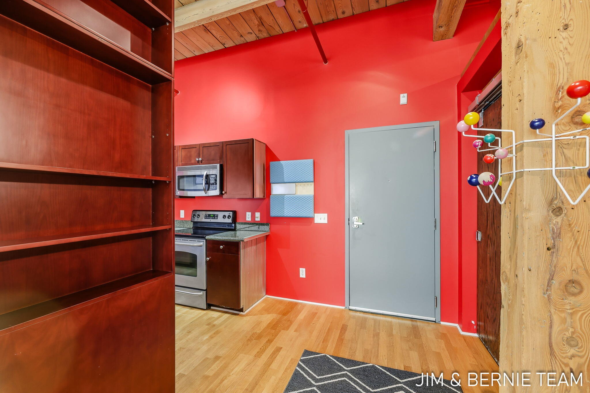 533 Columbia Avenue Holland MI 49423