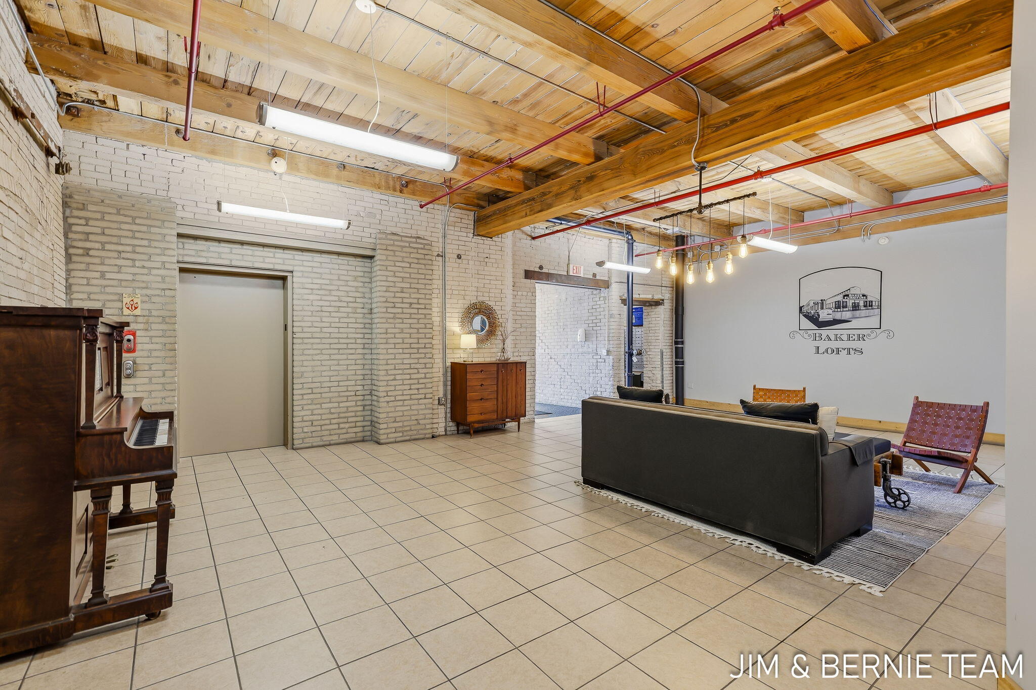 533 Columbia Avenue Holland MI 49423