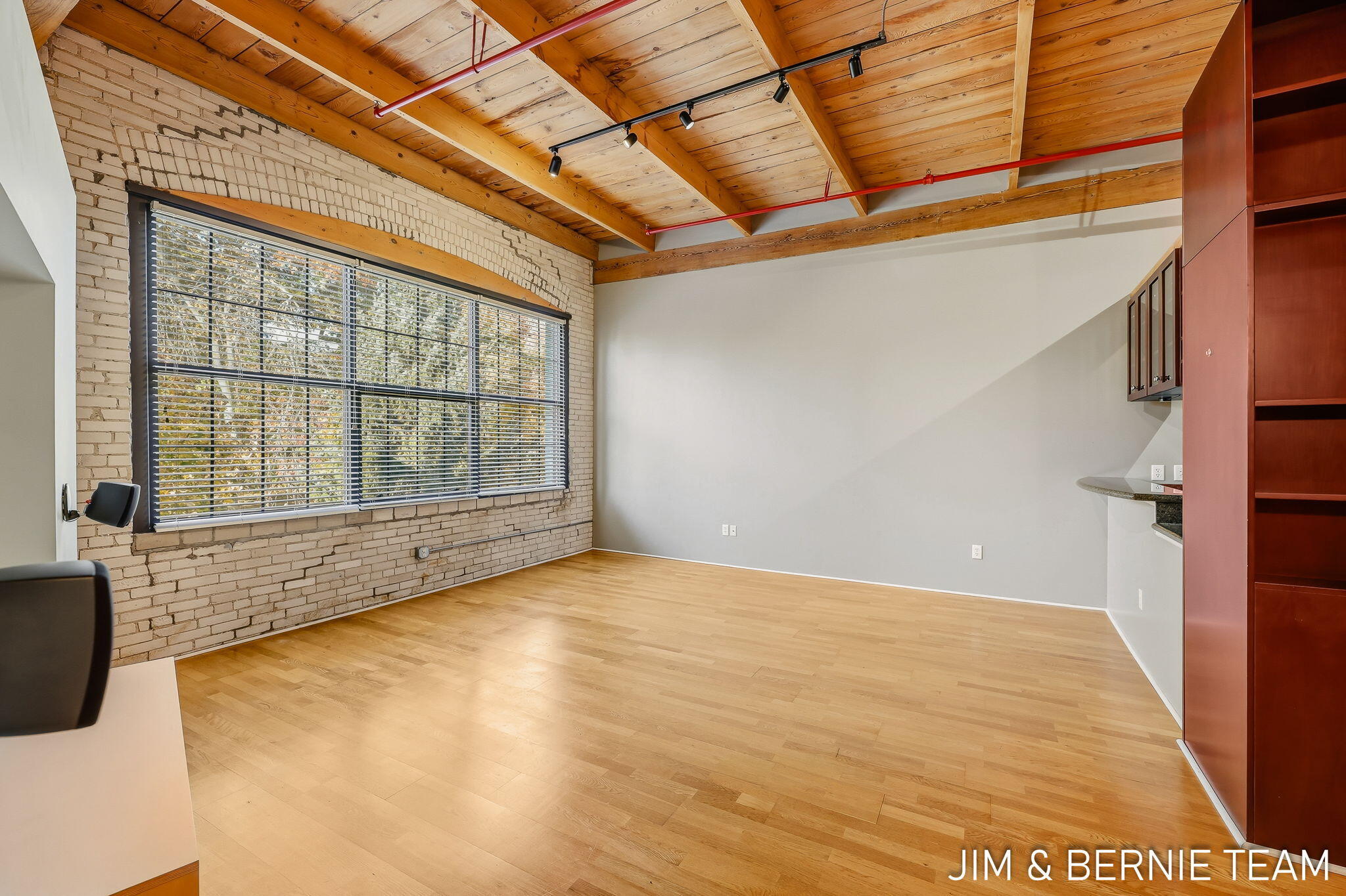 533 Columbia Avenue Holland MI 49423