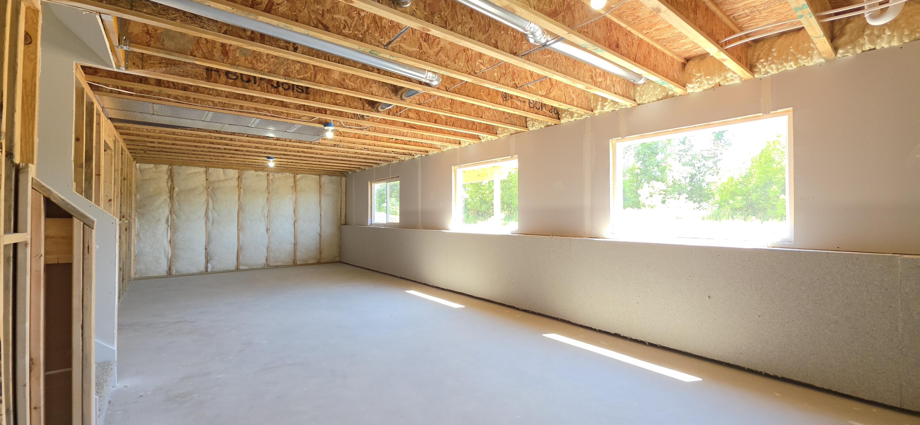 6596 SW Bellflower Drive SW Zeeland MI 49464