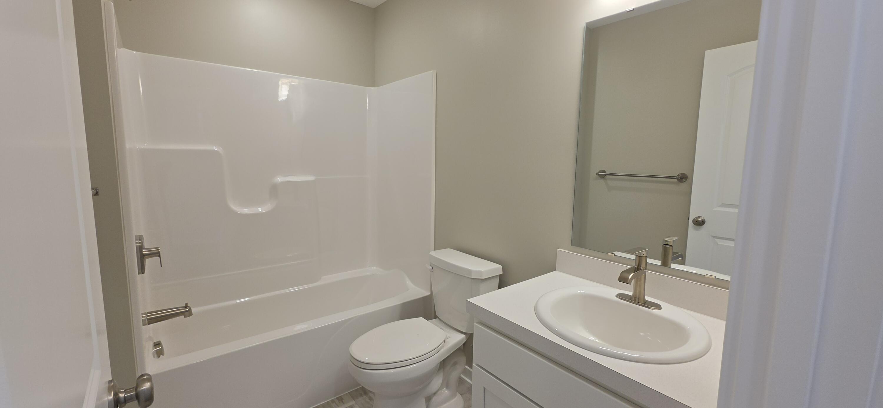 6596 SW Bellflower Drive SW Zeeland MI 49464