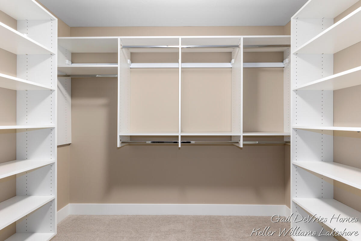 4498 Meadow Pond Way Hamilton MI 49419