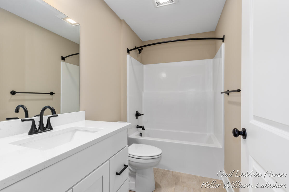 4498 Meadow Pond Way Hamilton MI 49419