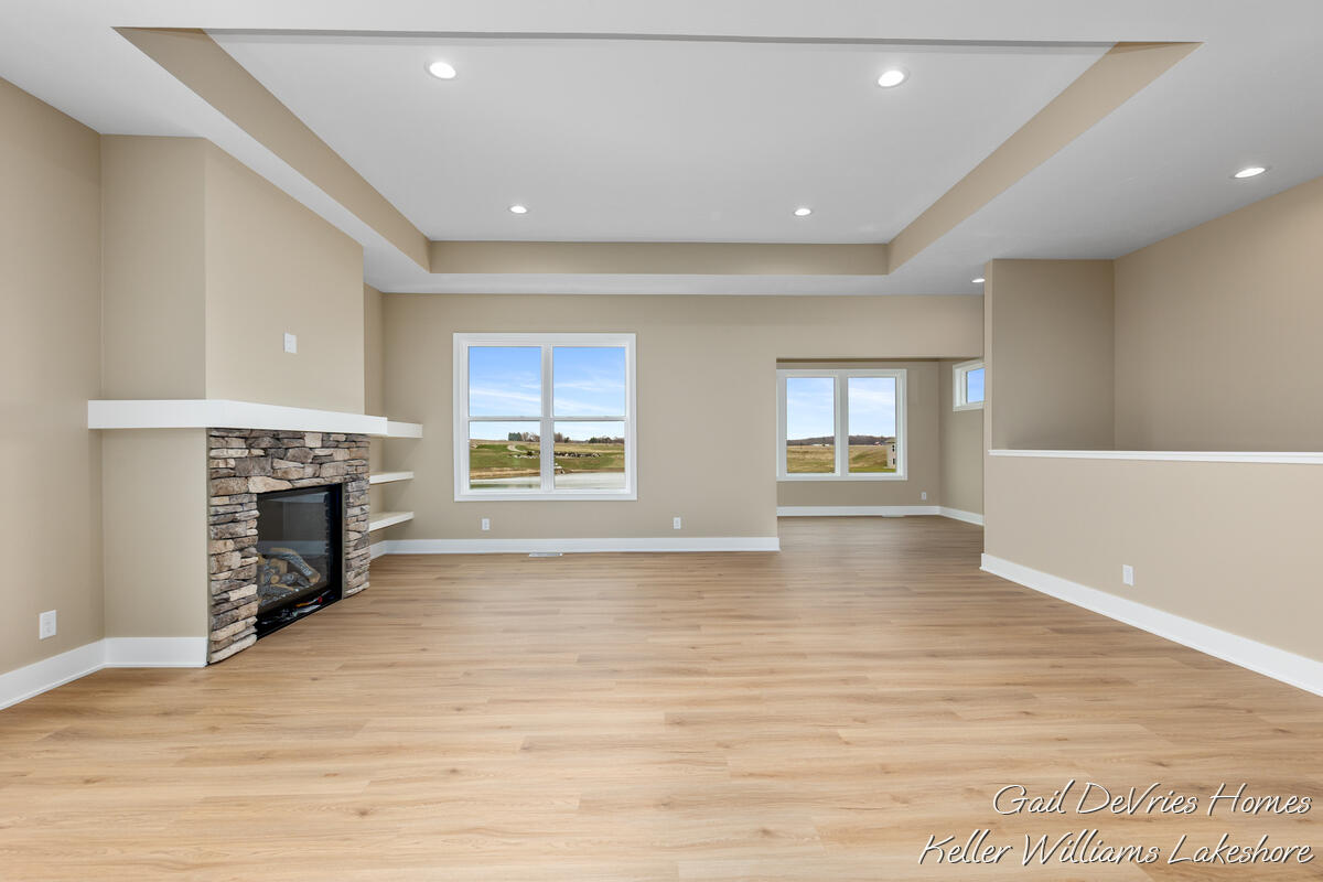4498 Meadow Pond Way Hamilton MI 49419