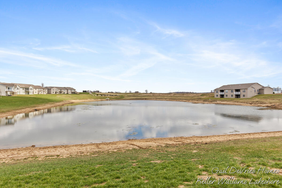 4498 Meadow Pond Way Hamilton MI 49419