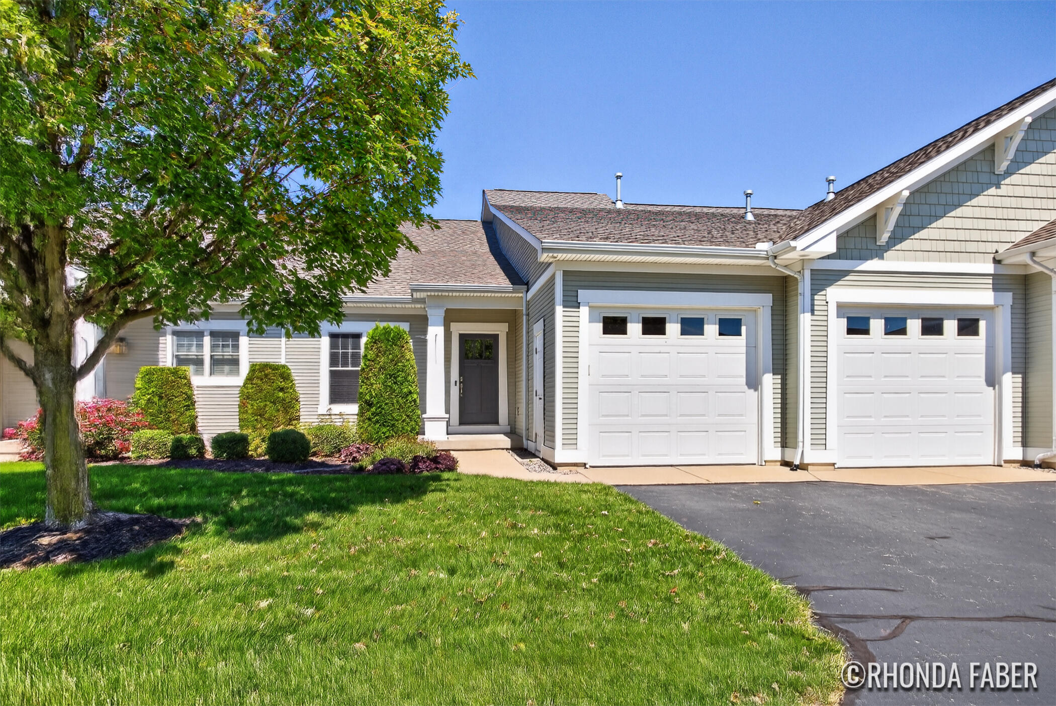 1792 N Trillium Circle Zeeland MI 49464