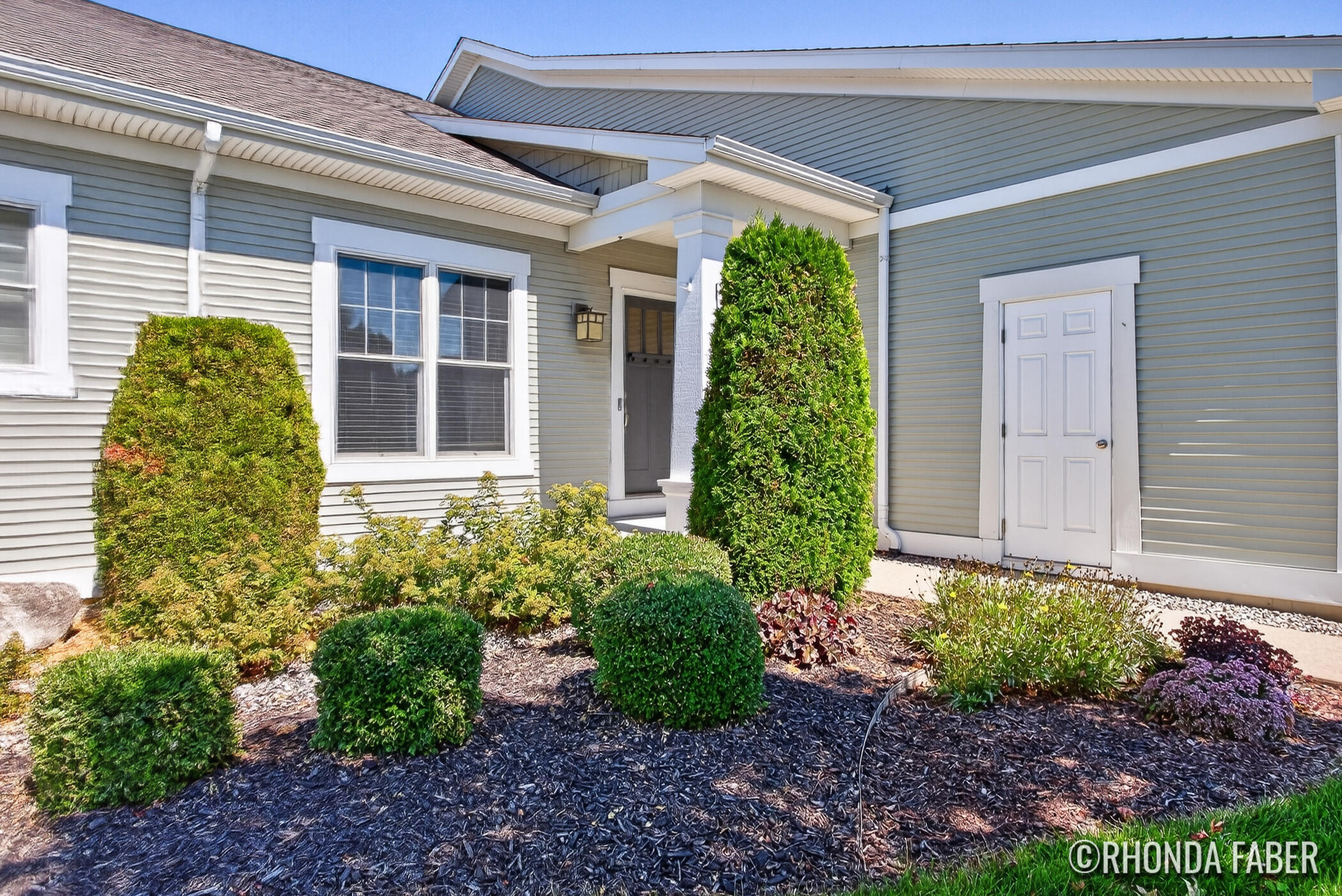 1792 N Trillium Circle Zeeland MI 49464