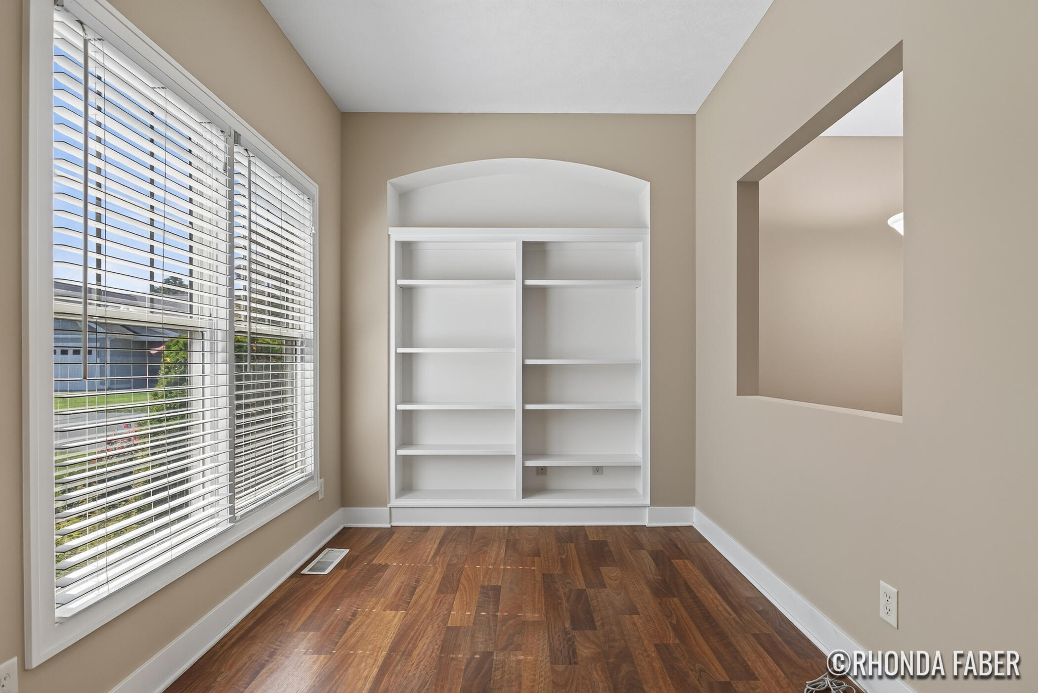 1792 N Trillium Circle Zeeland MI 49464