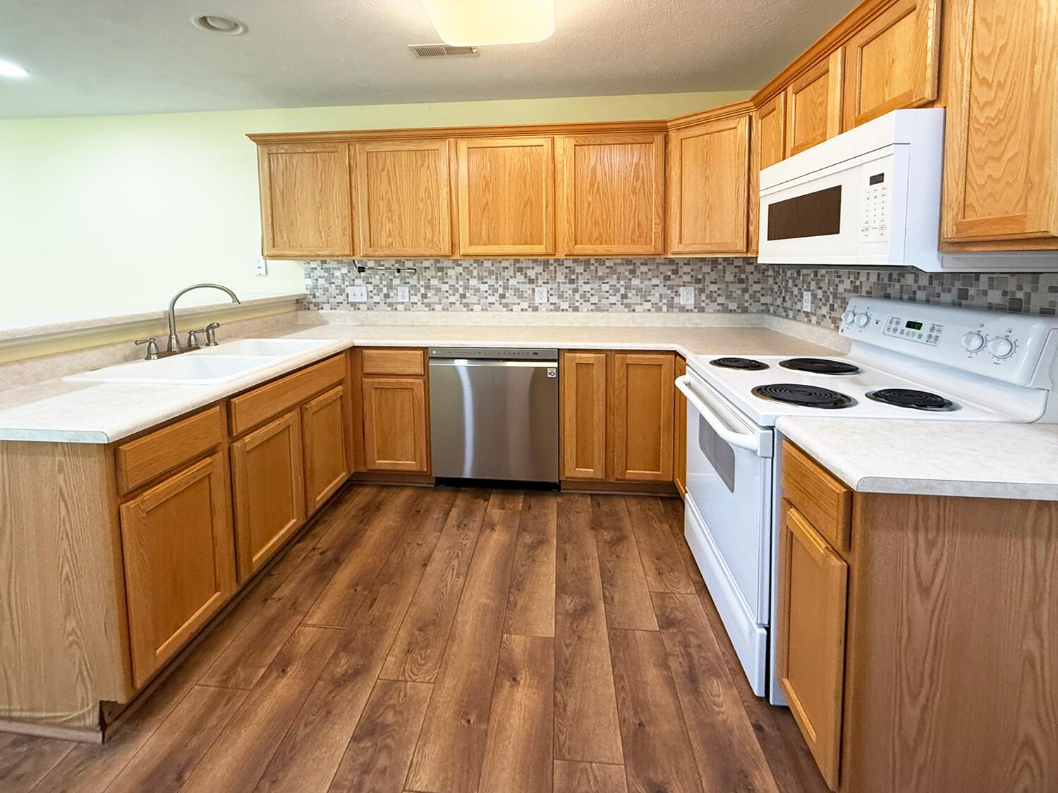 1931 Brighton Lane Portage MI 49024