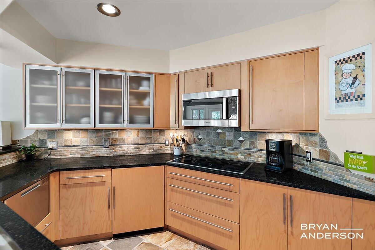 810 S Harbor Drive Grand Haven MI 49417
