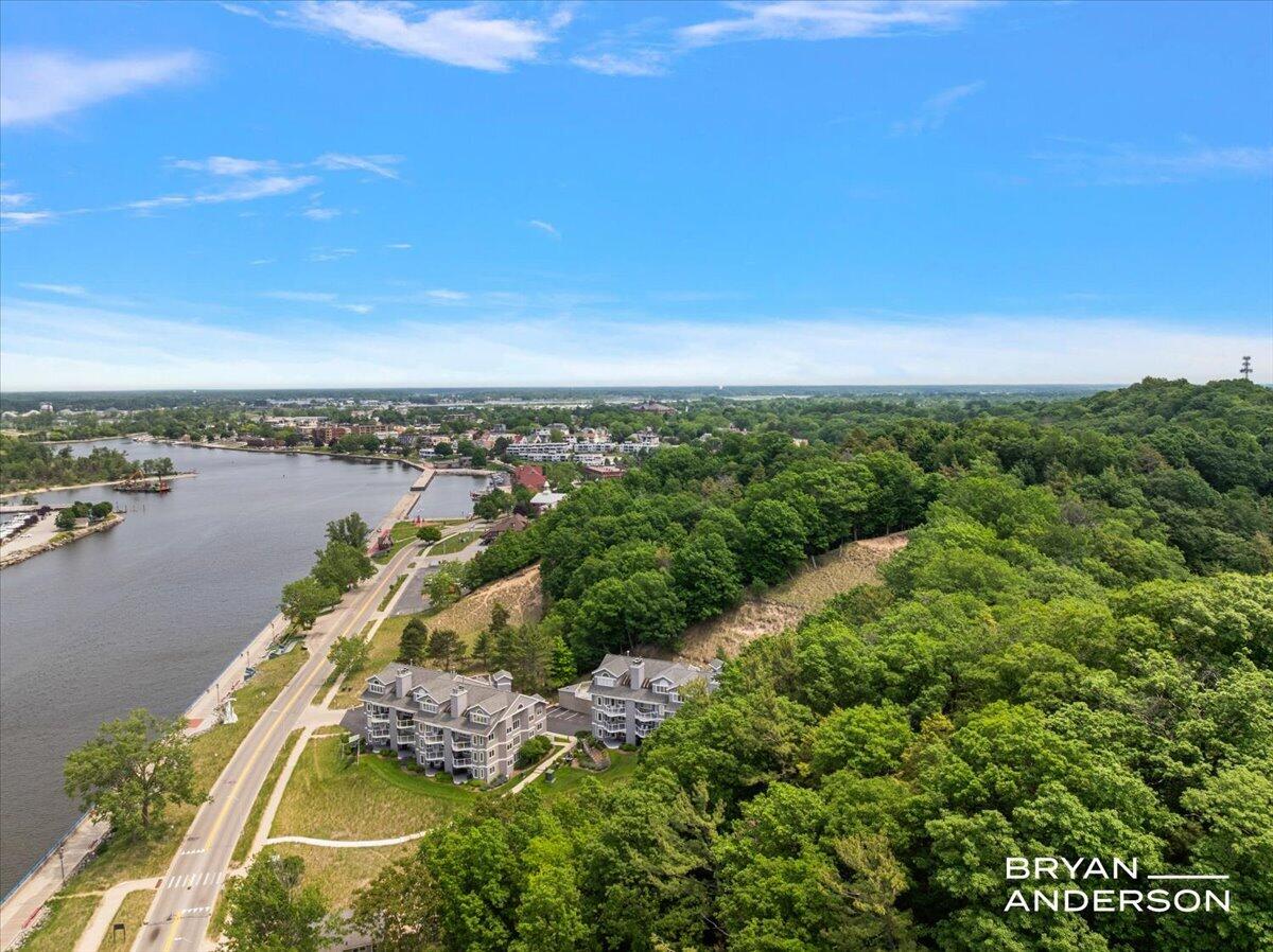 810 S Harbor Drive Grand Haven MI 49417