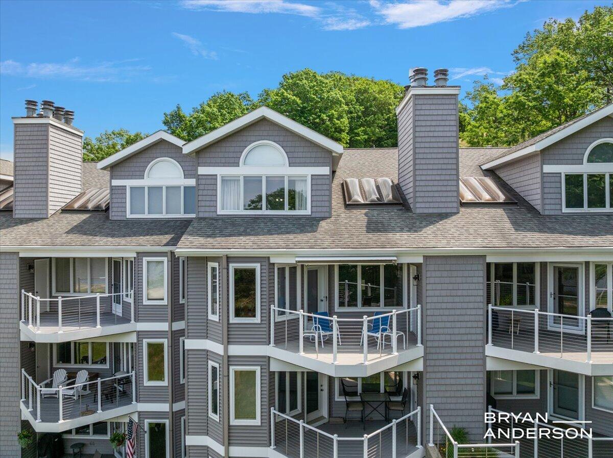 810 S Harbor Drive Grand Haven MI 49417