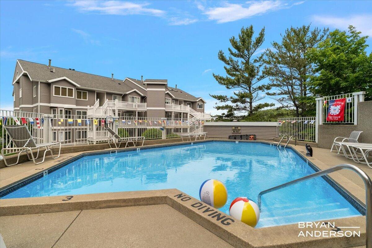 810 S Harbor Drive Grand Haven MI 49417