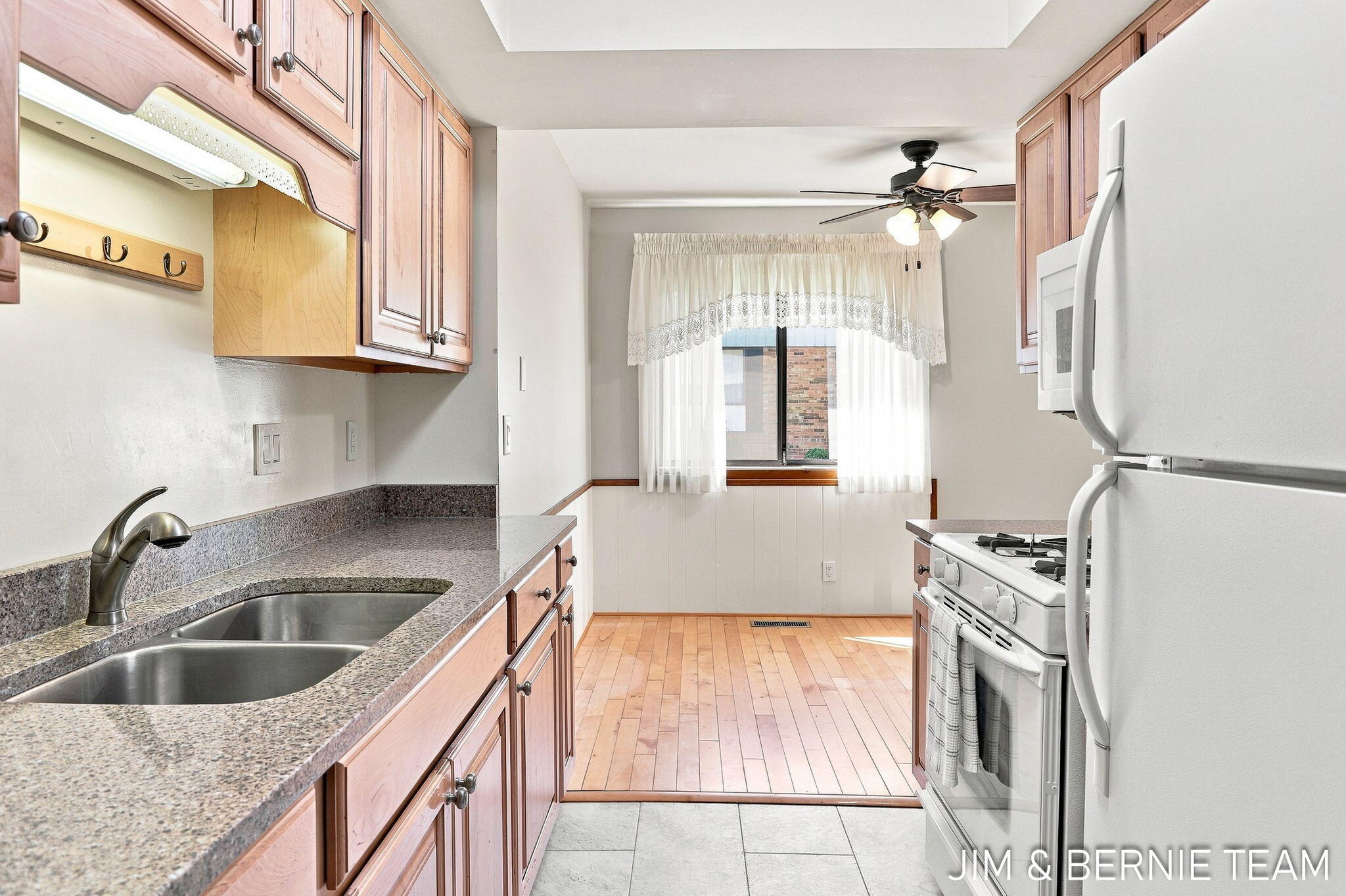 75 Old Mill Drive Holland MI 49423