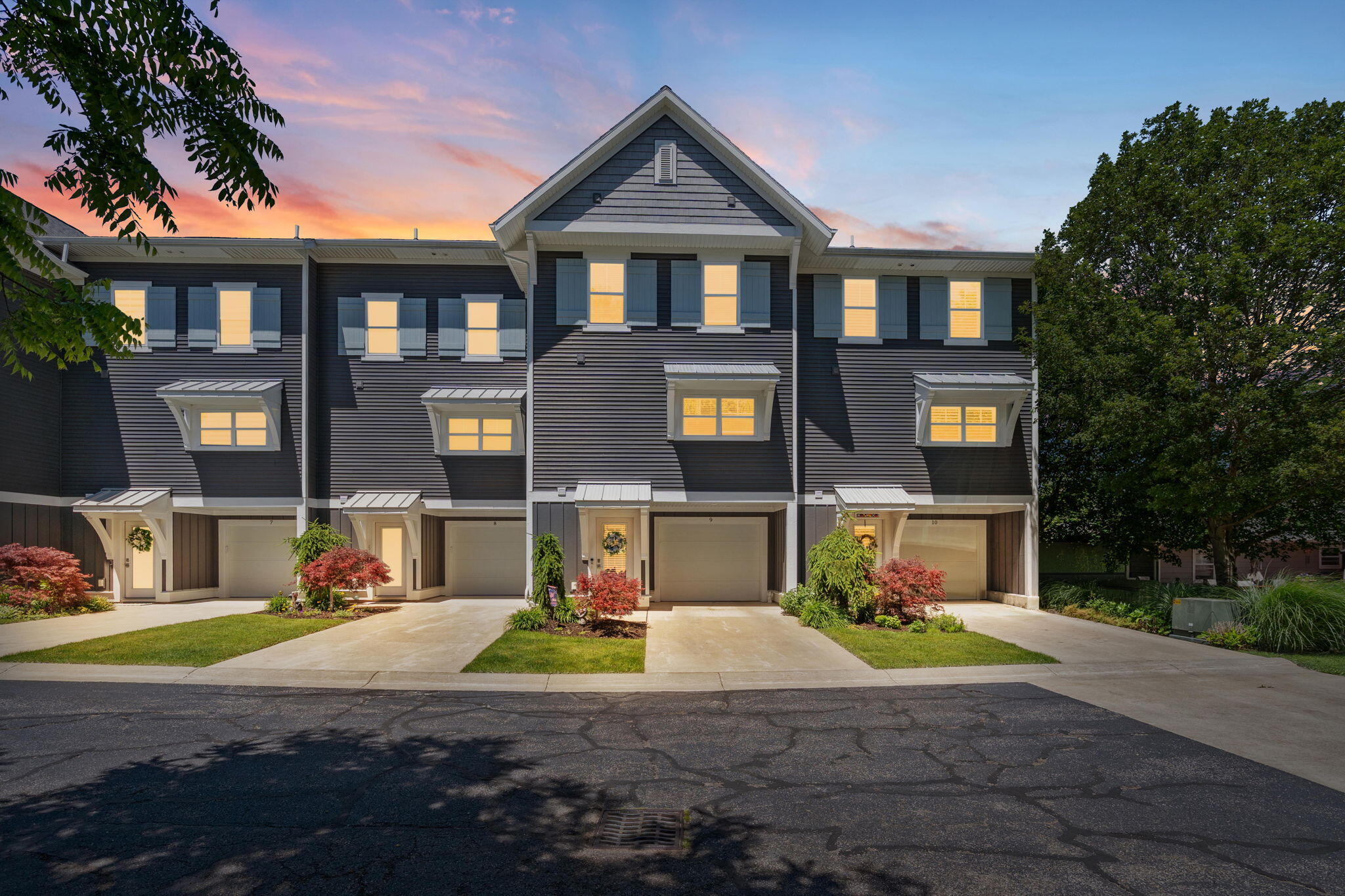 160 Keewatin Way Douglas MI 49406