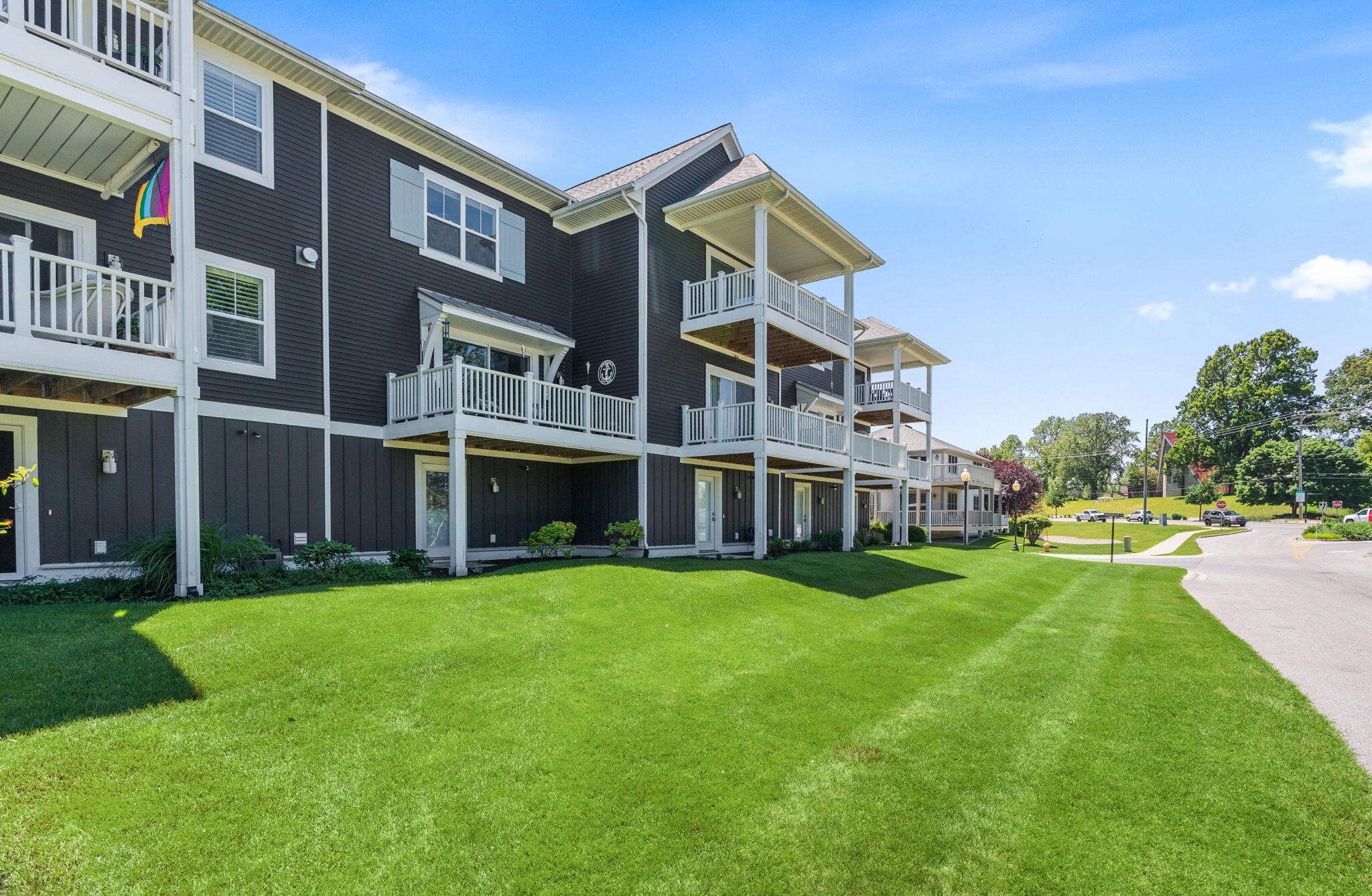 160 Keewatin Way Douglas MI 49406