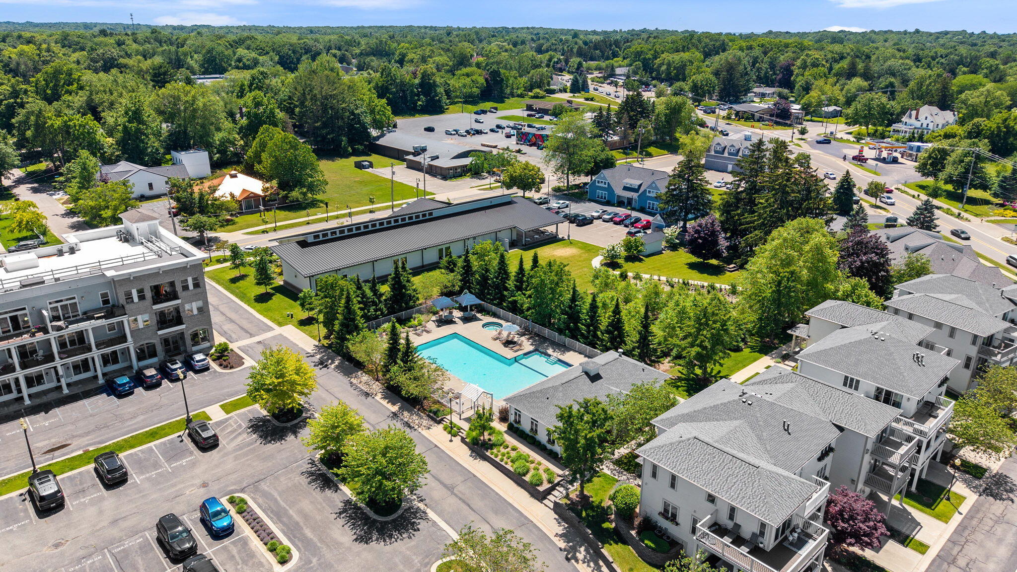 160 Keewatin Way Douglas MI 49406
