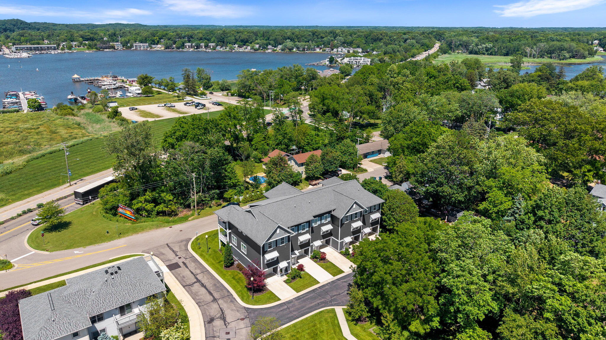 160 Keewatin Way Douglas MI 49406