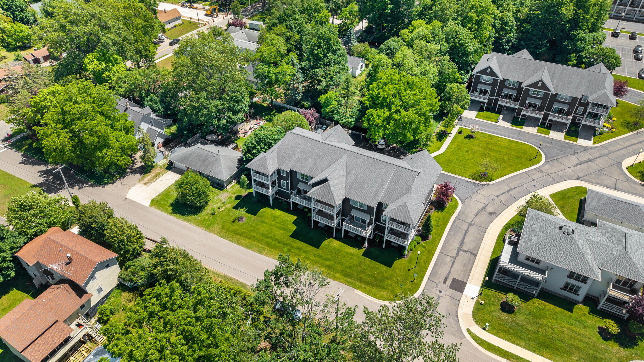 160 Keewatin Way Douglas MI 49406