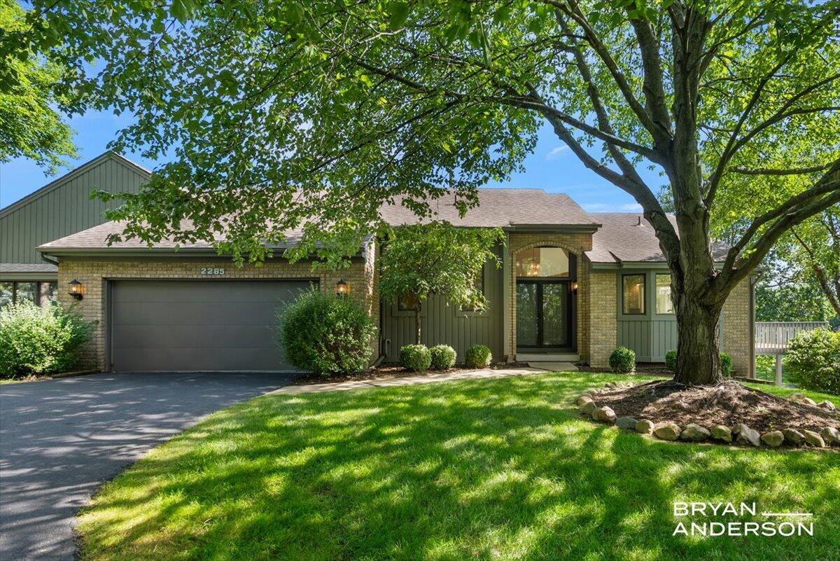 2285 Mourning Dove Court SE Grand Rapids MI 49546