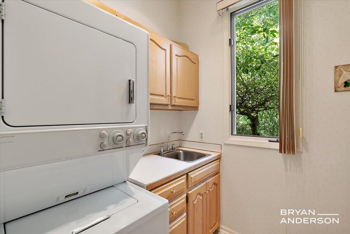 2285 Mourning Dove Court SE Grand Rapids MI 49546